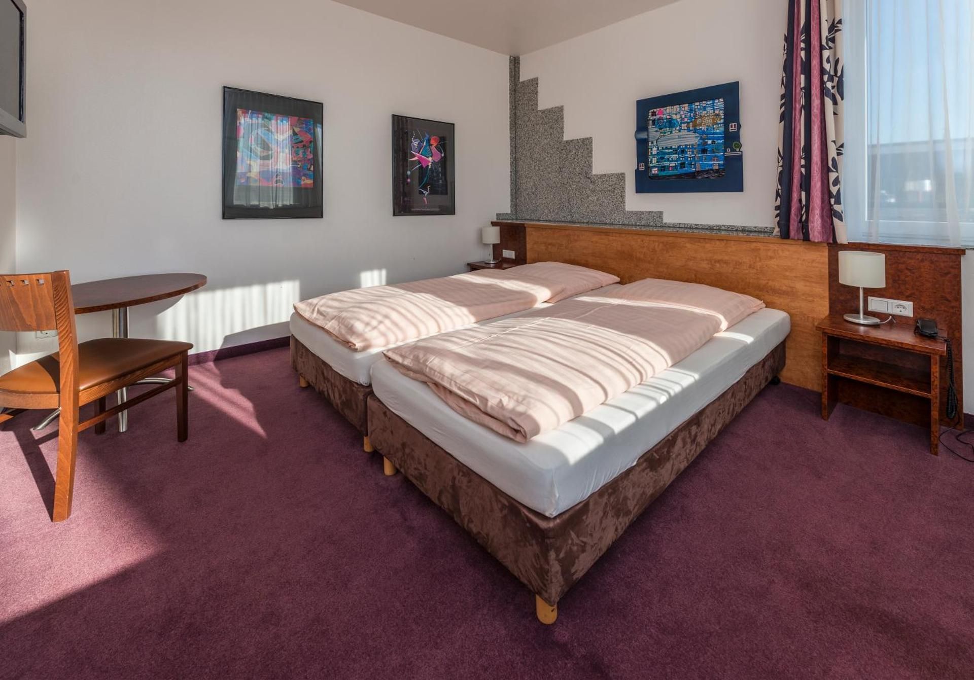 Breslauer Hof Am Dom Quadruple Room