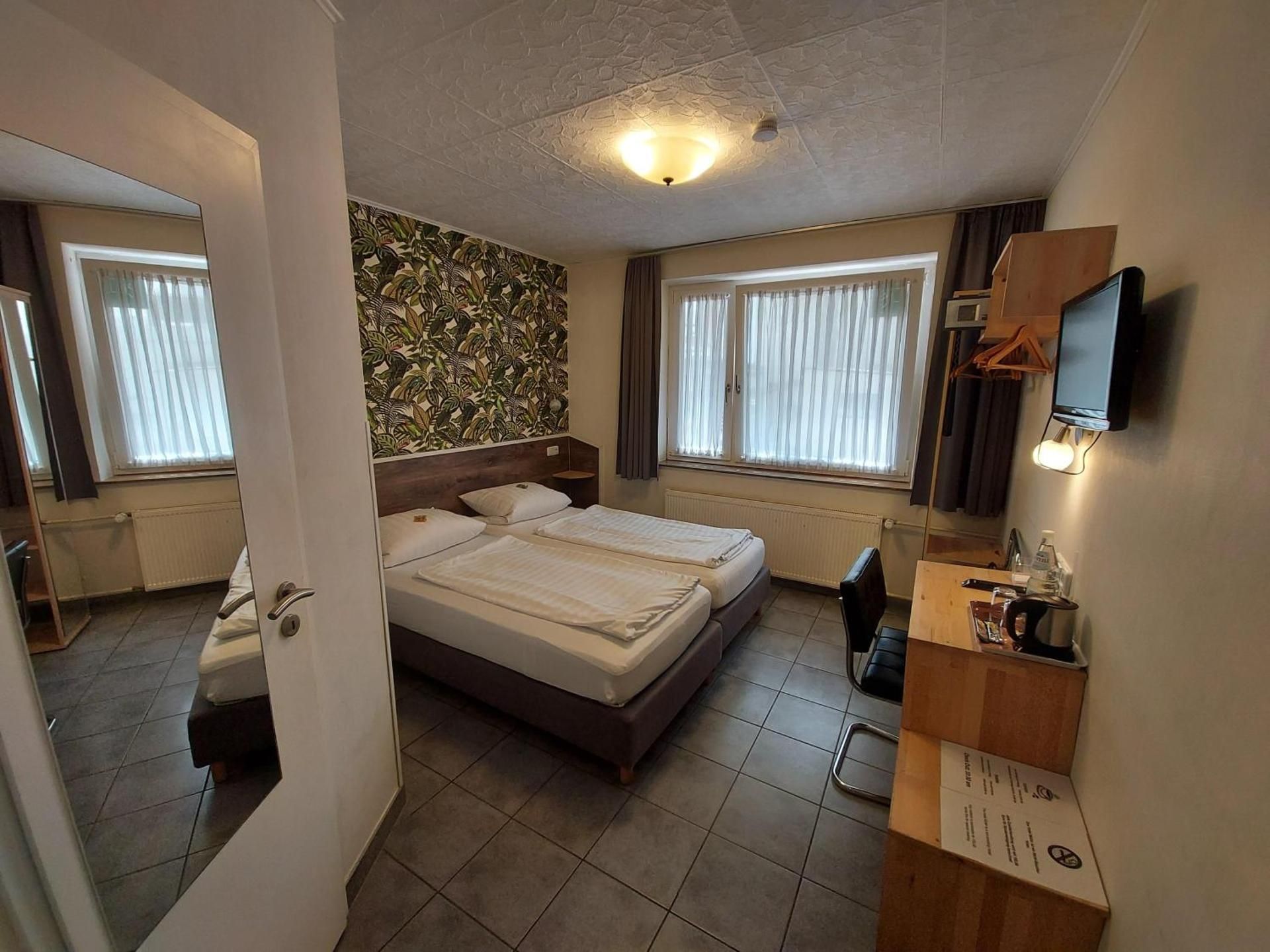 Small Twin Room