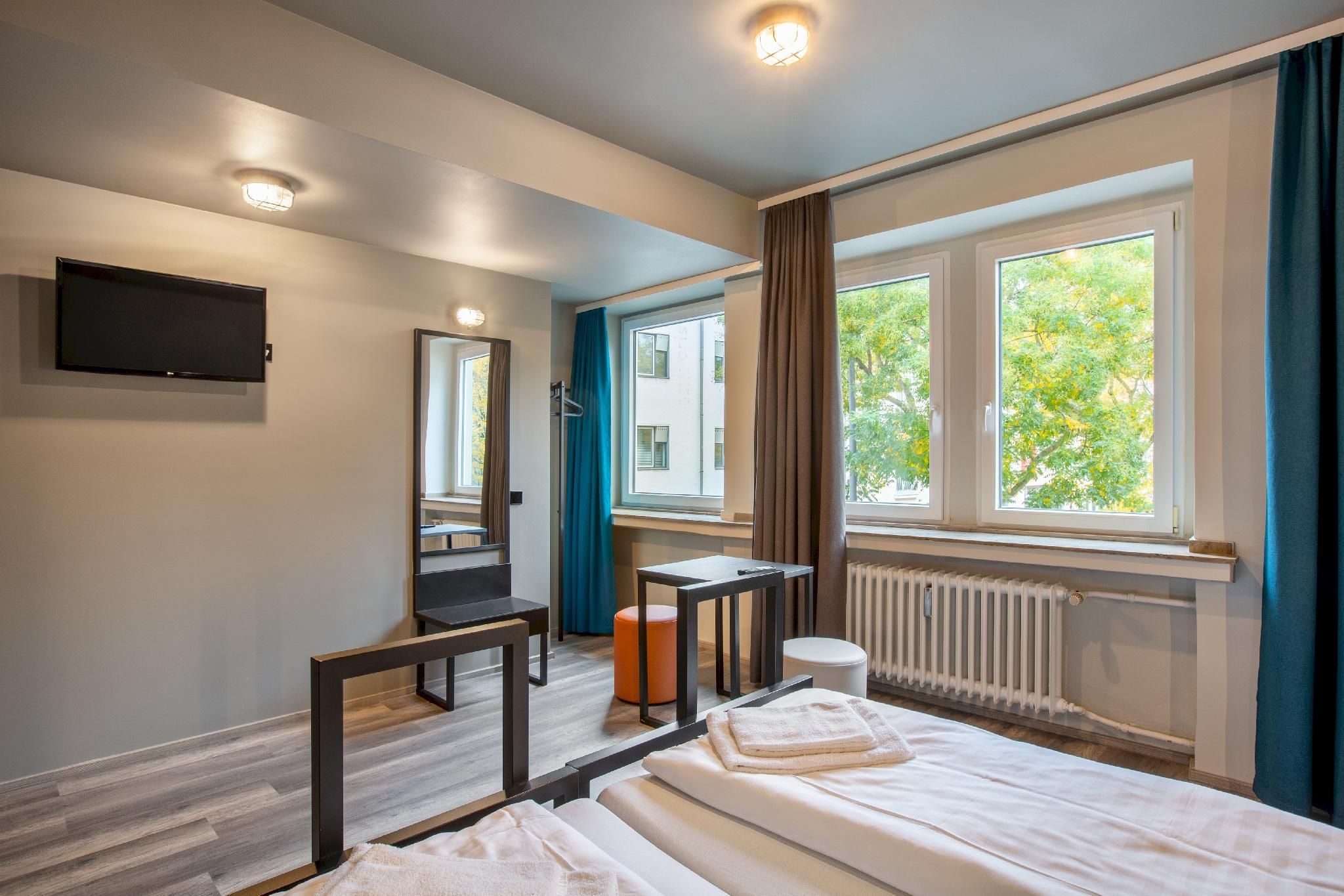 a&o Koln Hauptbahnhof Twin Room