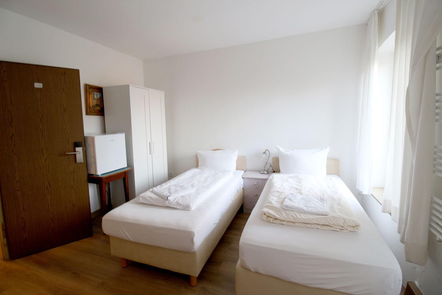 Double or Twin Room with Bathroom