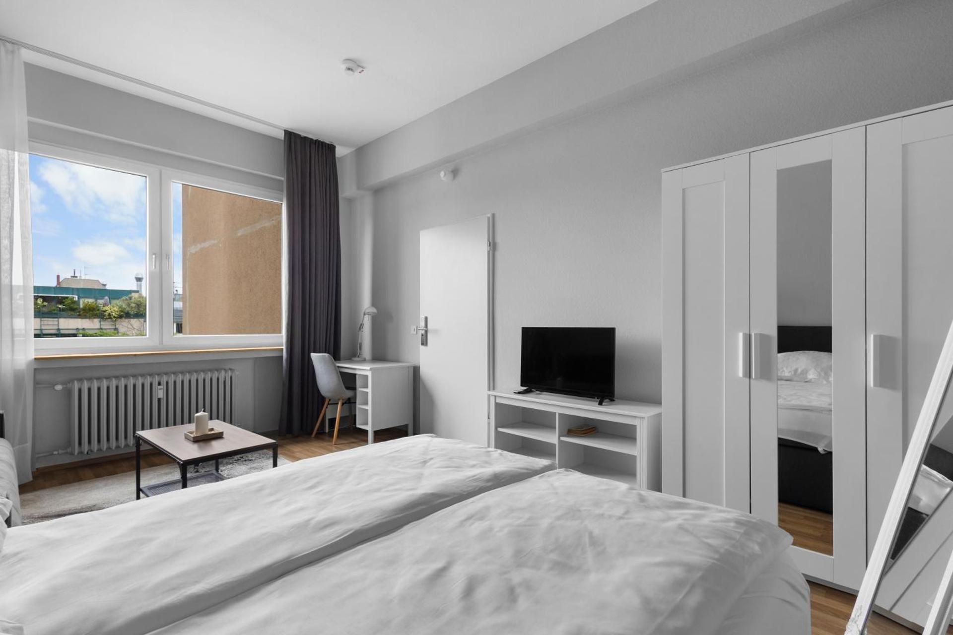 Triple Room with Shared Bathroom