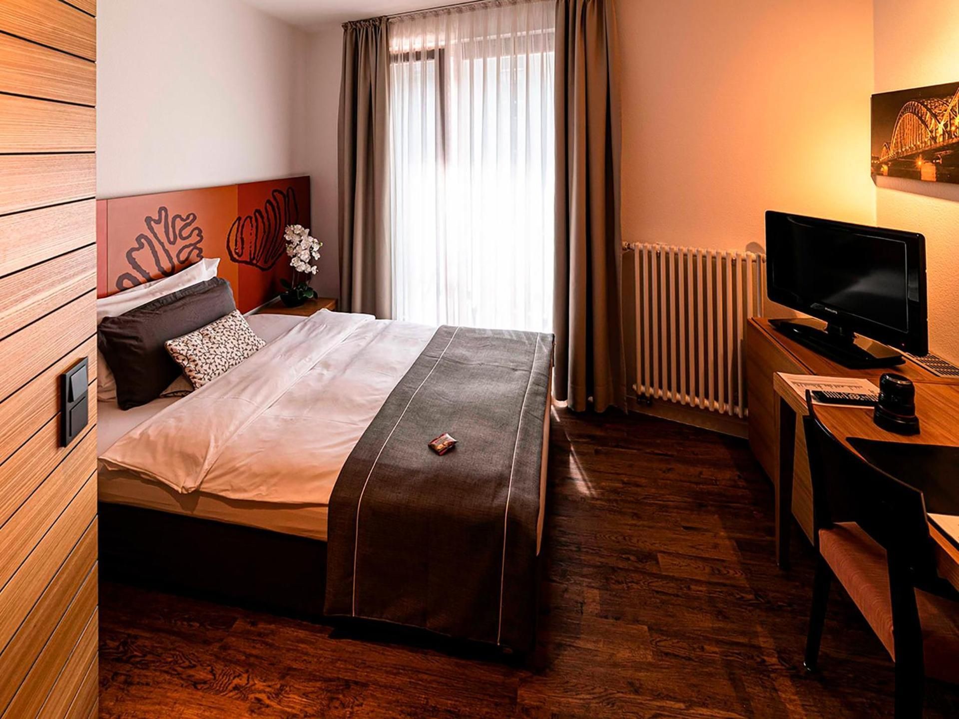 Small Double Room