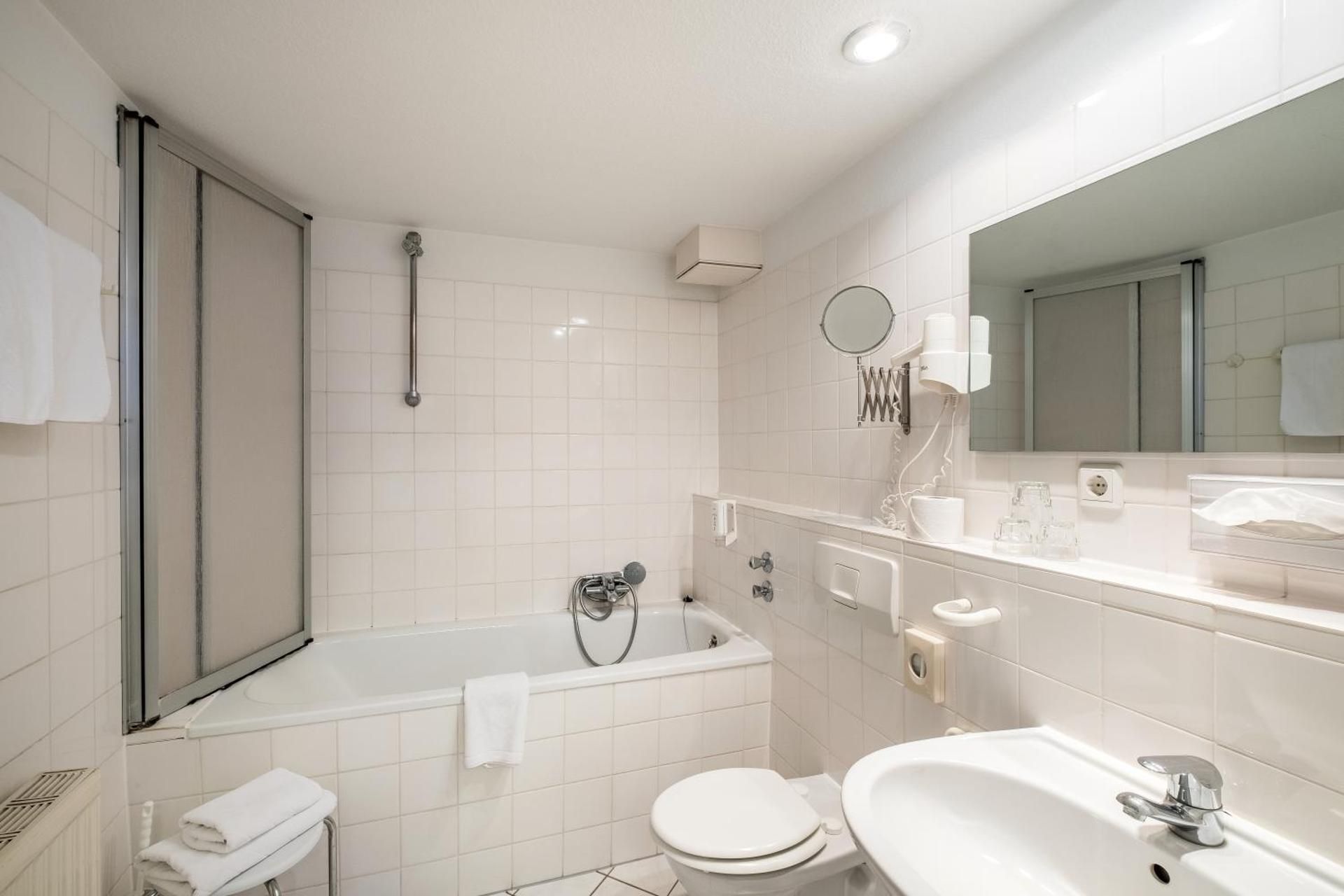 Hotel Gertrudenhof Triple Room 3