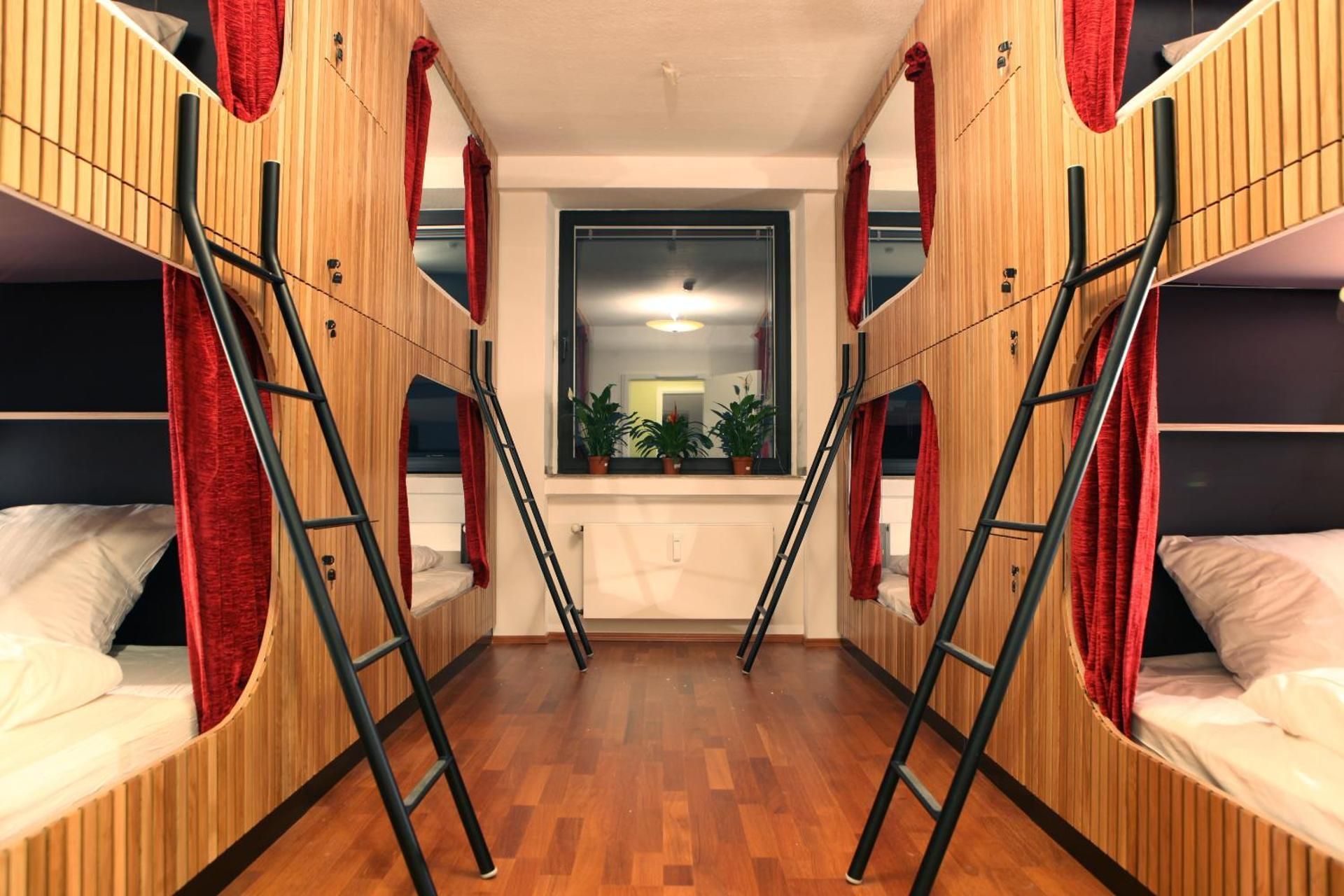 Single Bed in 8-Bed Dormitory Room