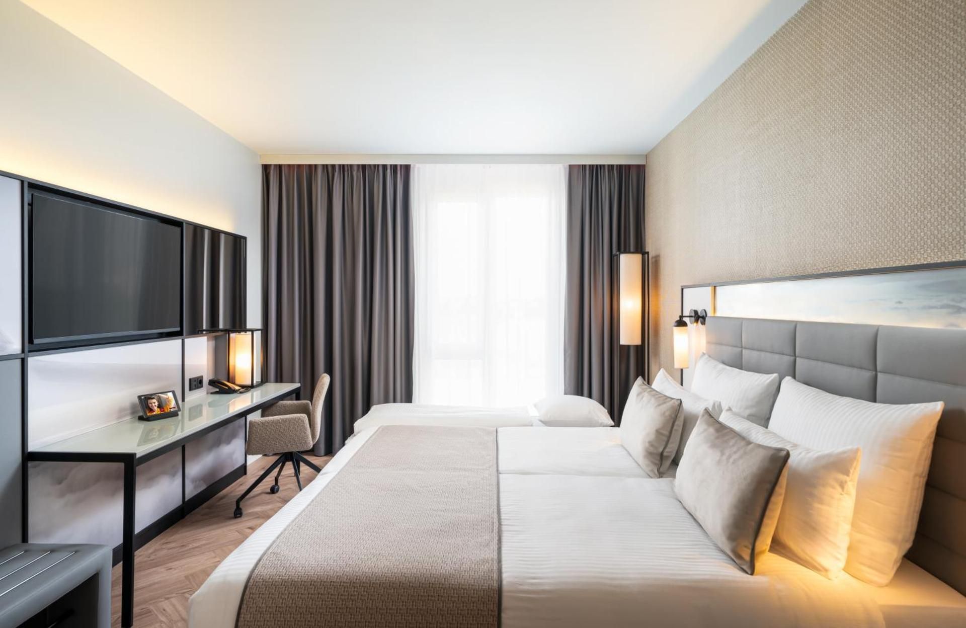 Superior Triple Room