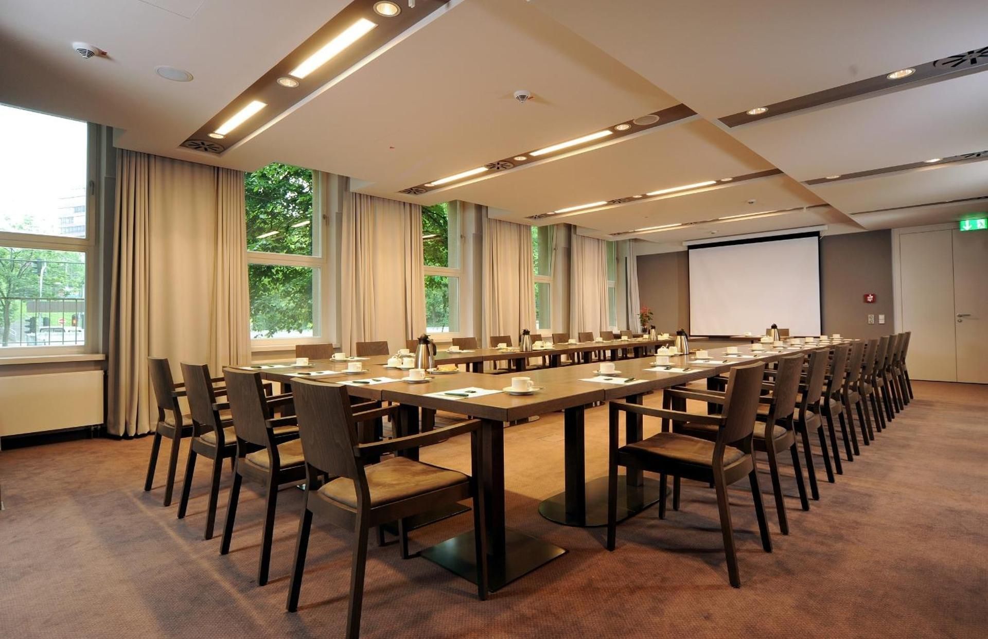 meeting room / ballrooms
