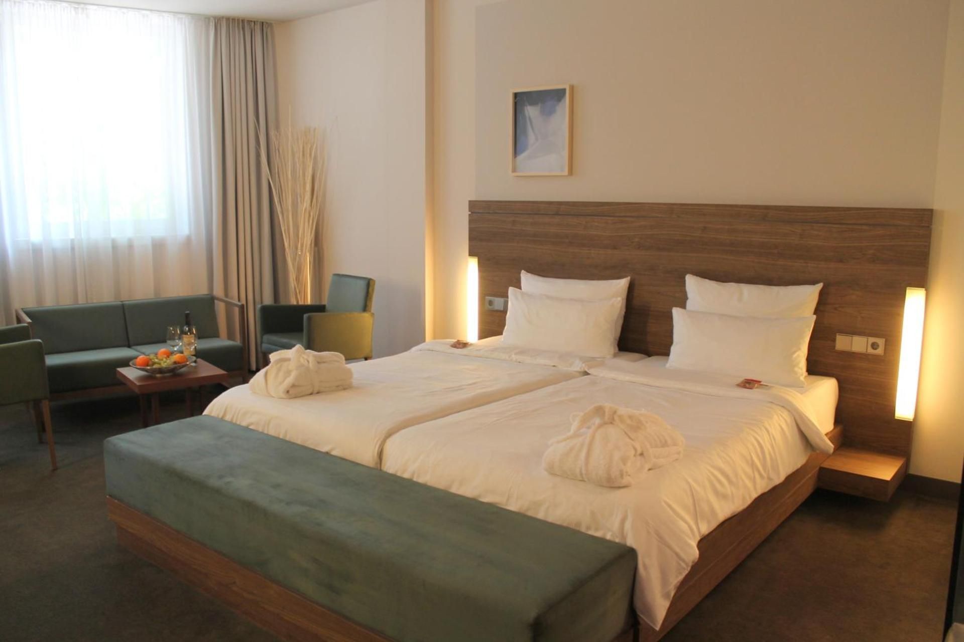 Hotel Stadtpalais Family Room 2