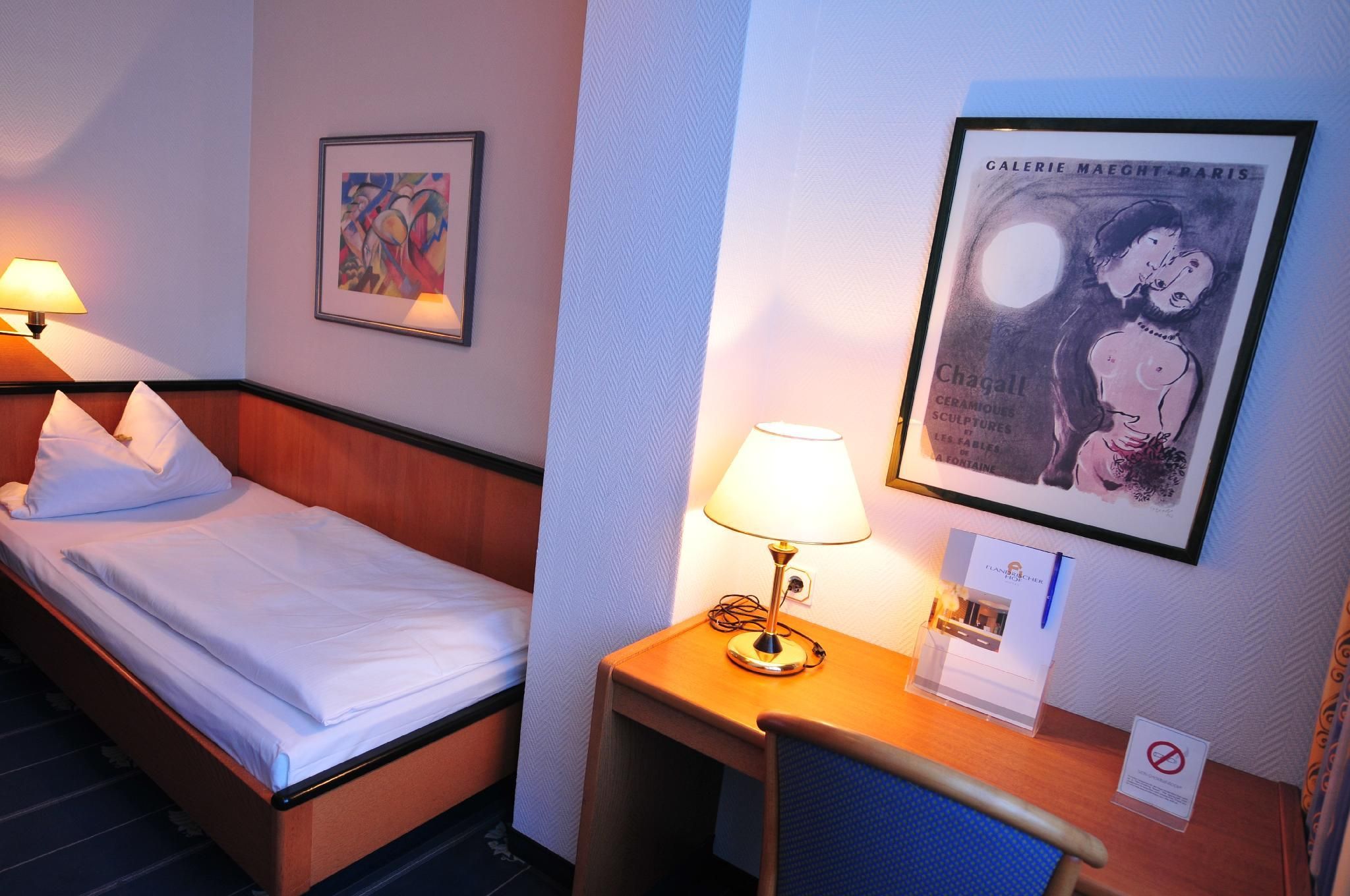 Classic Single Room