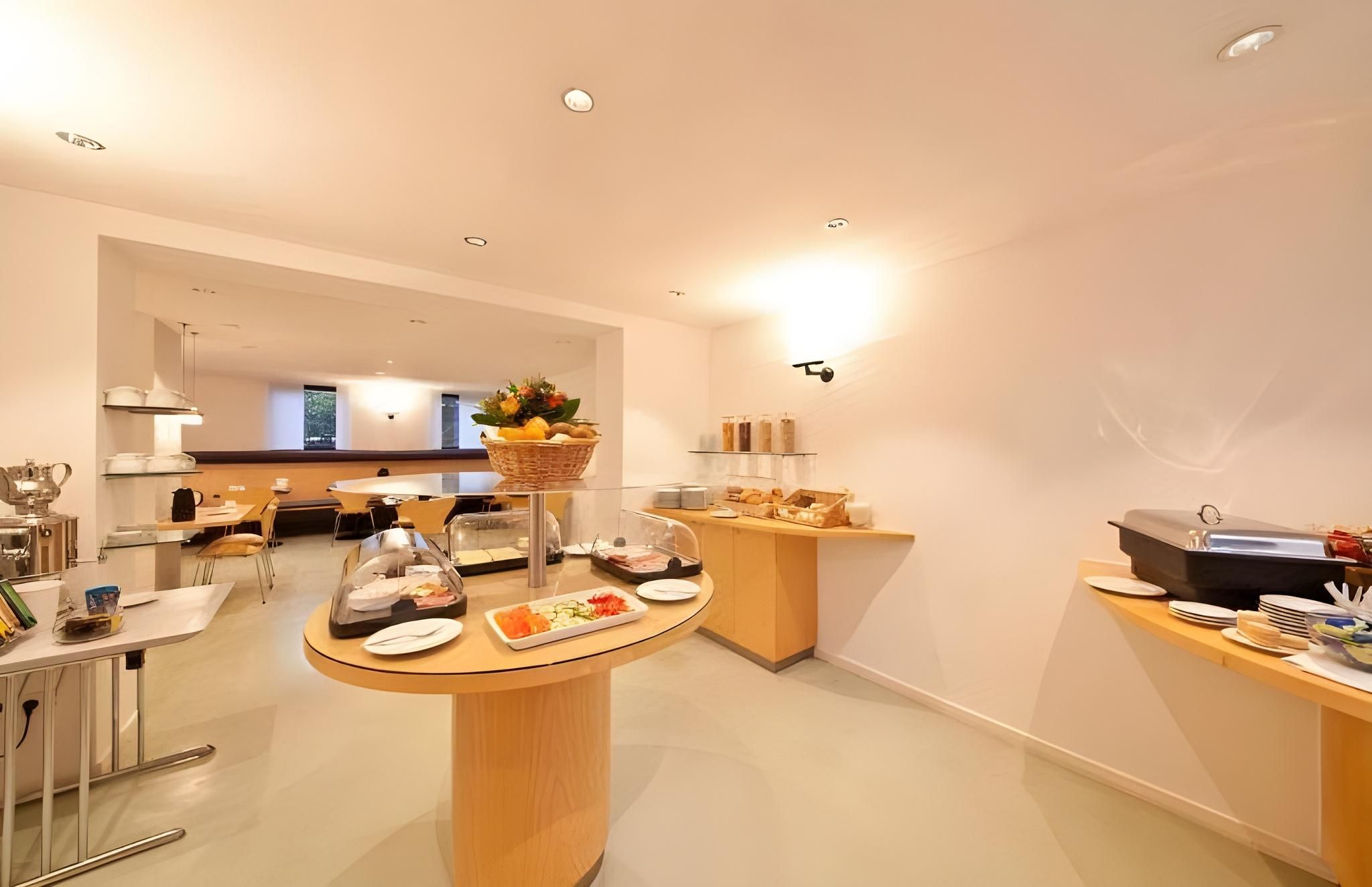 9dc435af1a9b541f950cdfdccaa2e65a