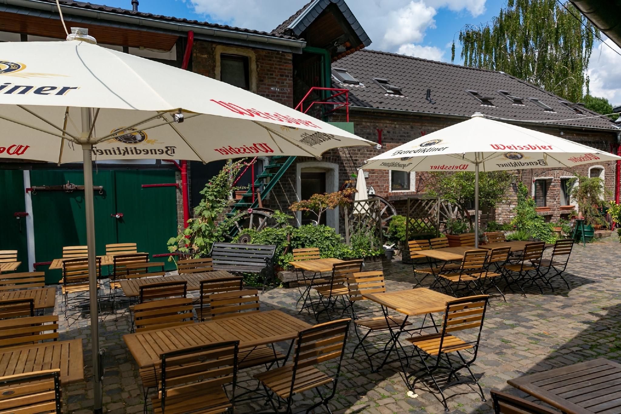 3cdc8d810d259156679fe2afb48ca15d