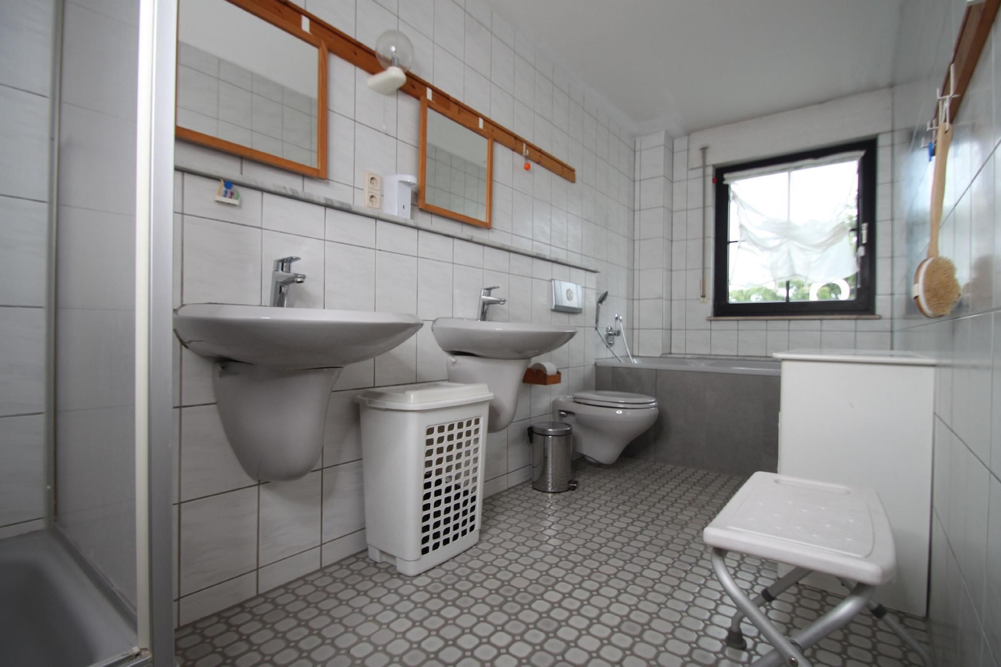 Studio Apartment (2 Adults)