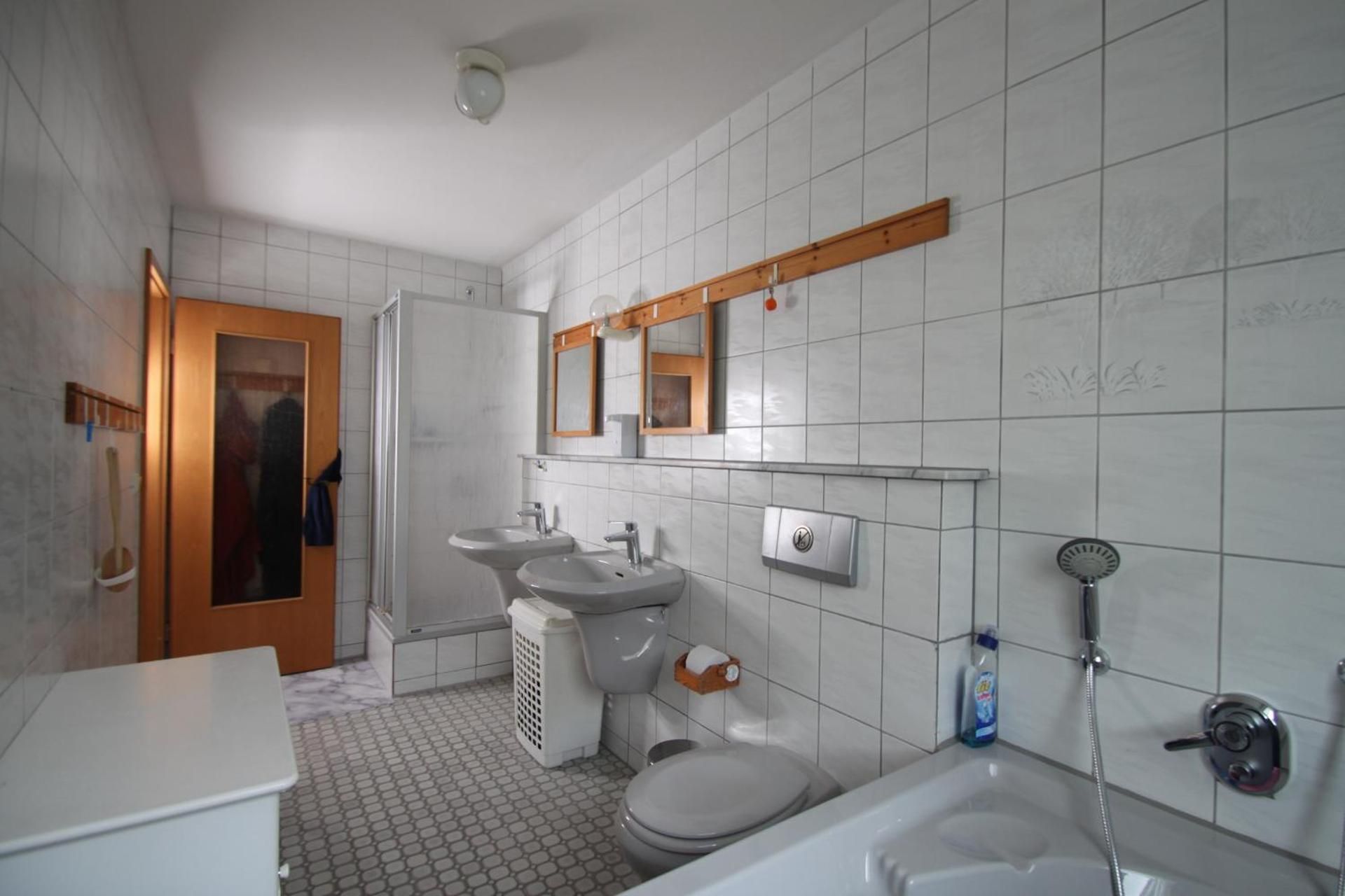 B&B am See Köln Double or Twin Room with Shared Bathroom