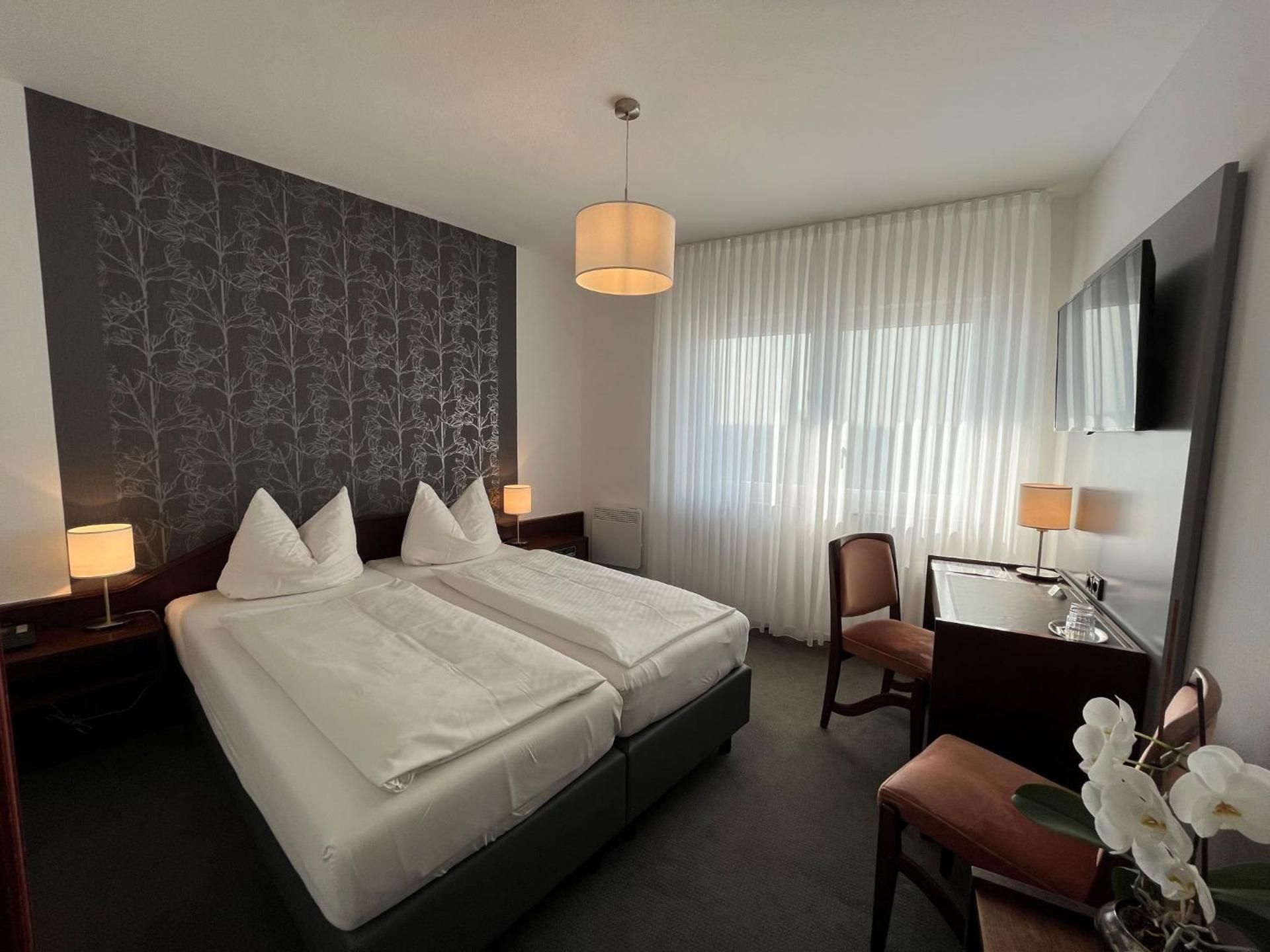 Small Double Room