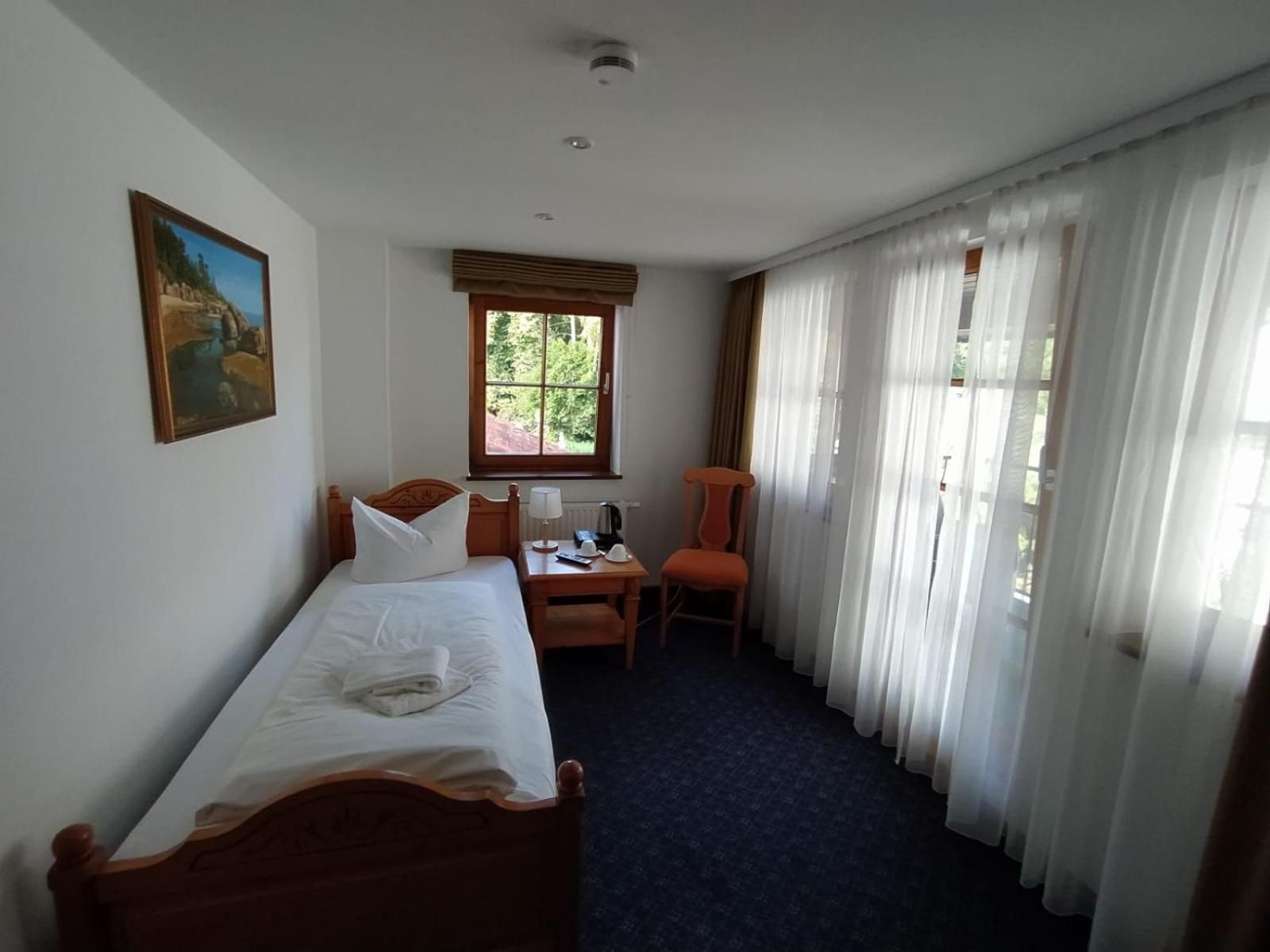 Budget Twin Room