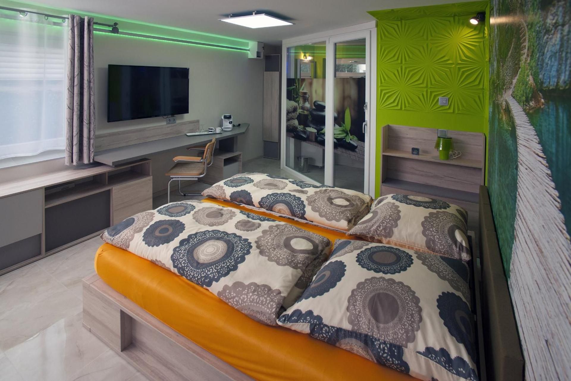 Standard Family Room