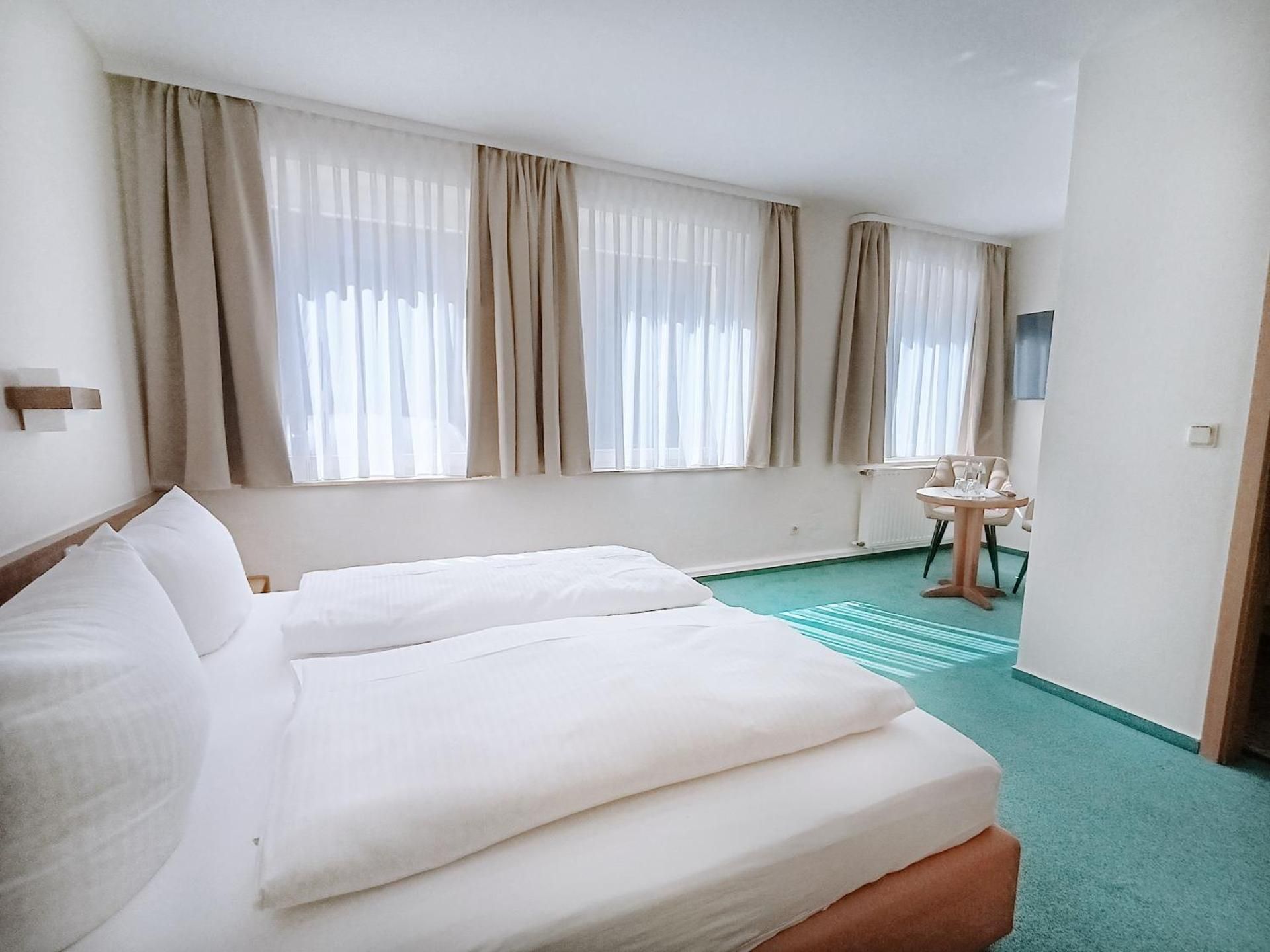 Large Double Room
