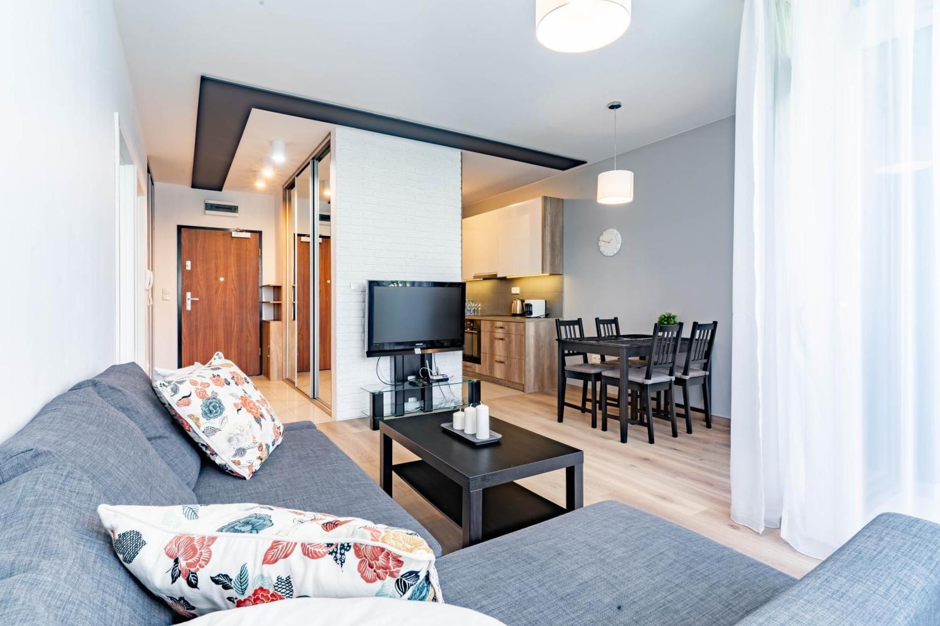 One-Bedroom Apartment with Balcony - 1