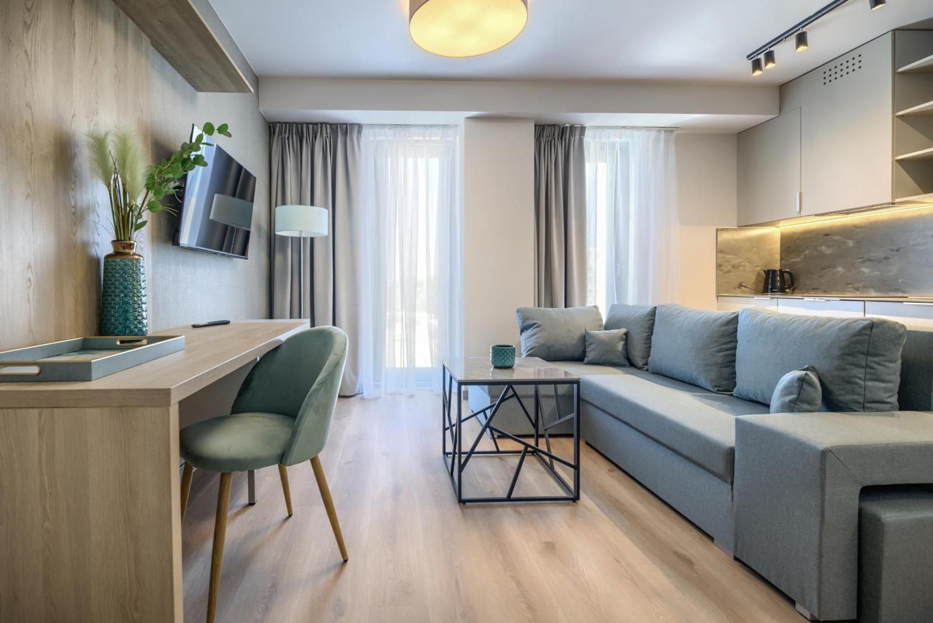 Deluxe Family Suite