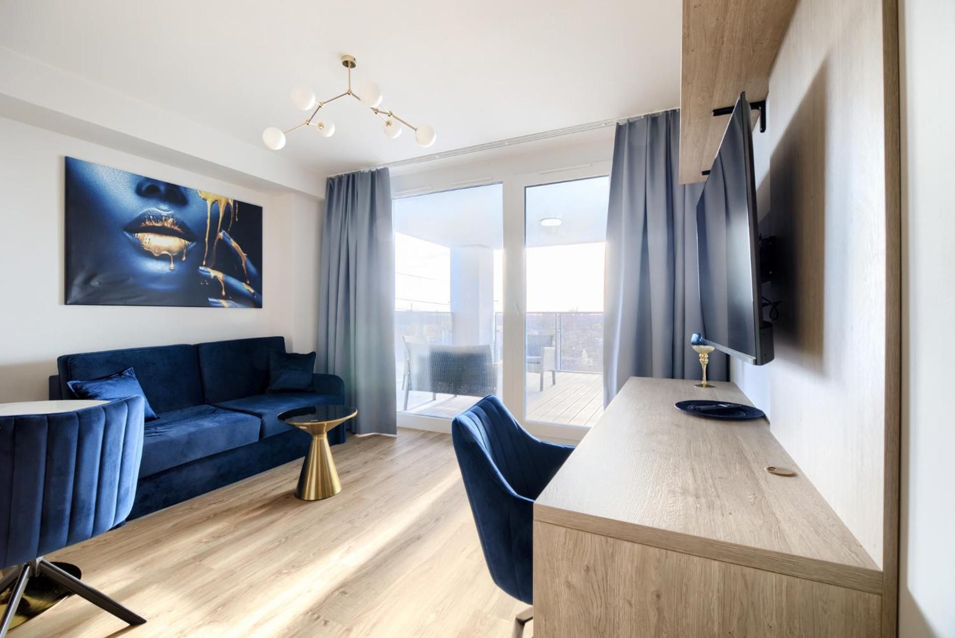 One-Bedroom Apartment with Terrace