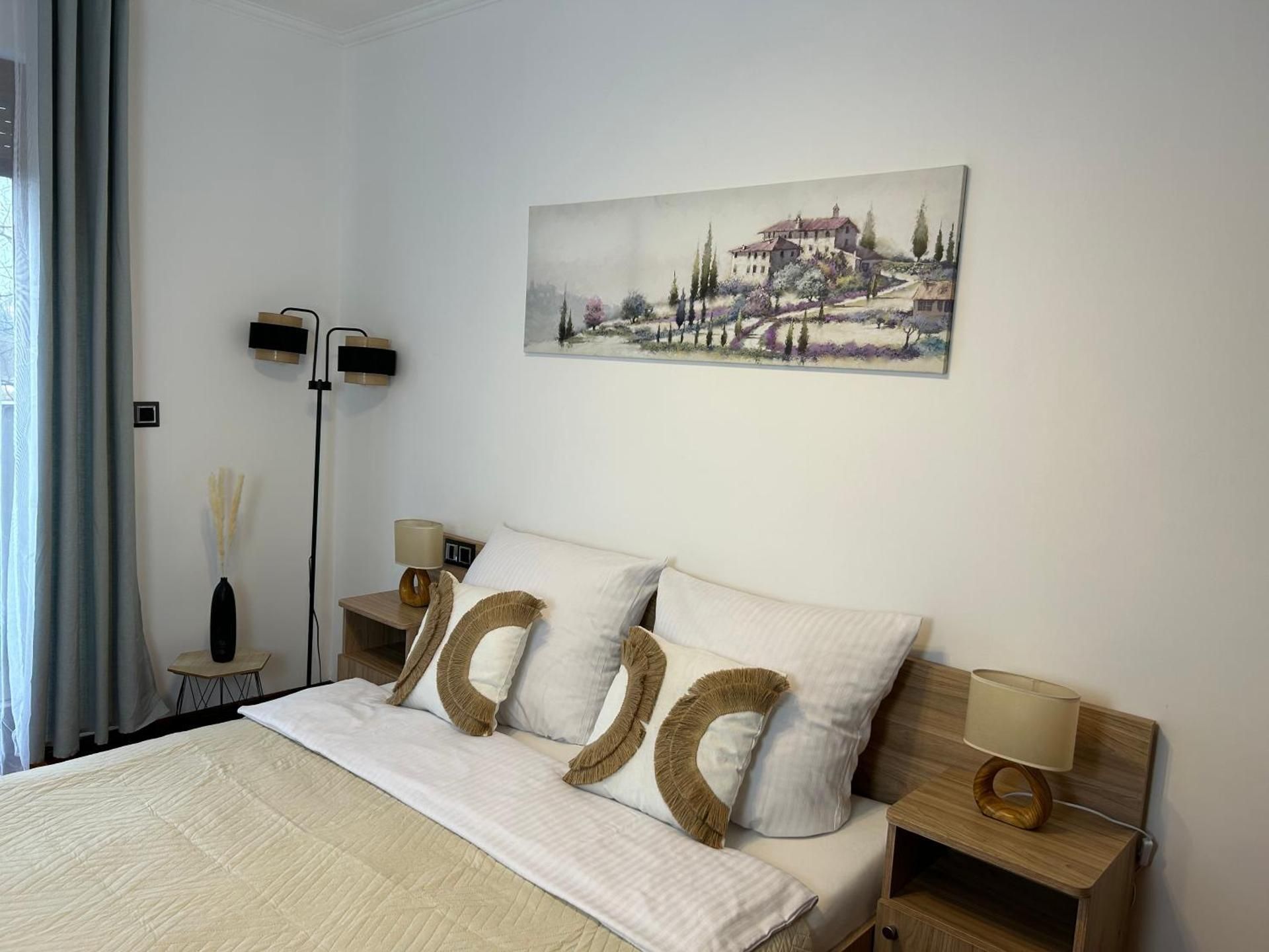 Family Room with Balcony - nr 10