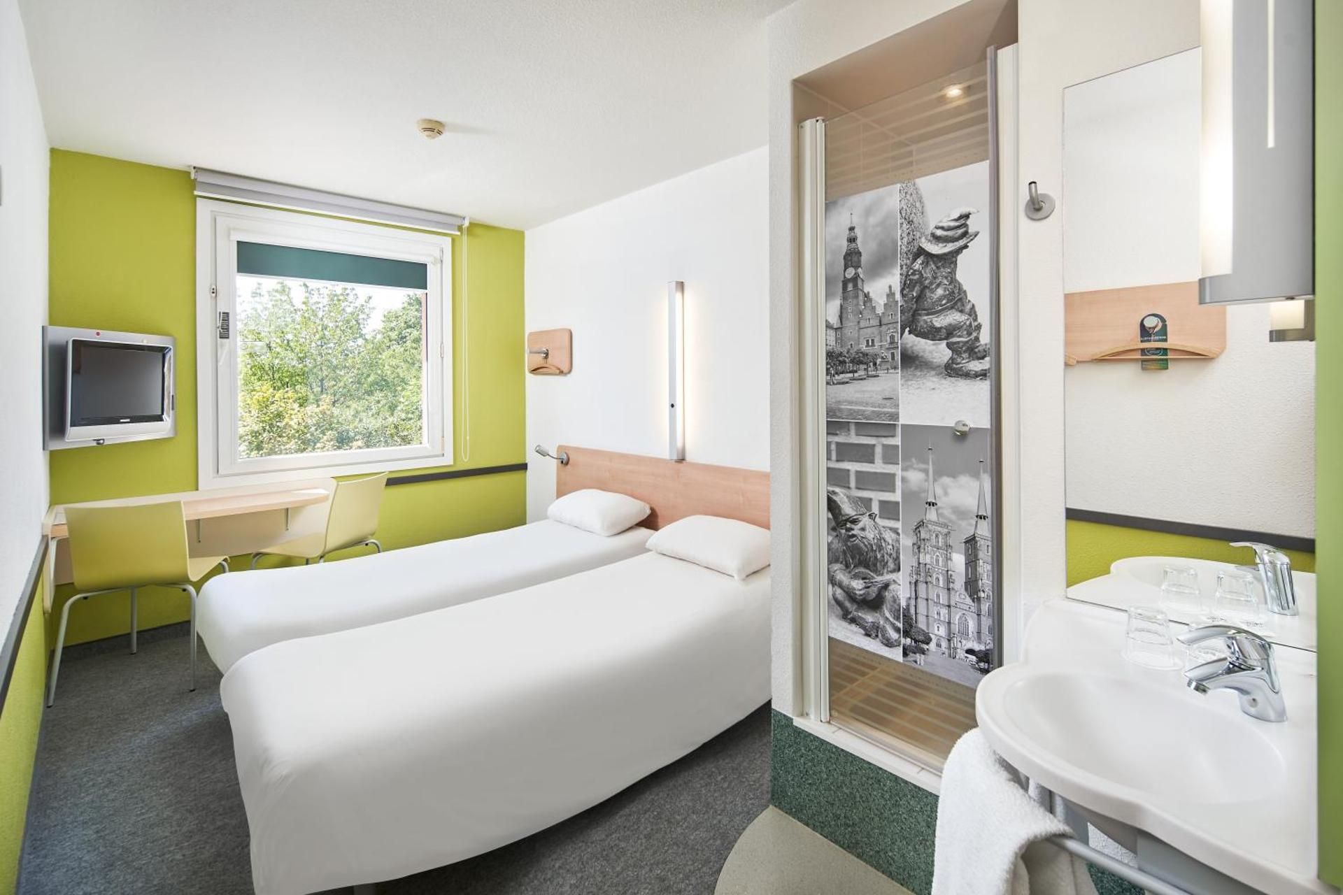 Twin - A Standard Room With Twin Beds