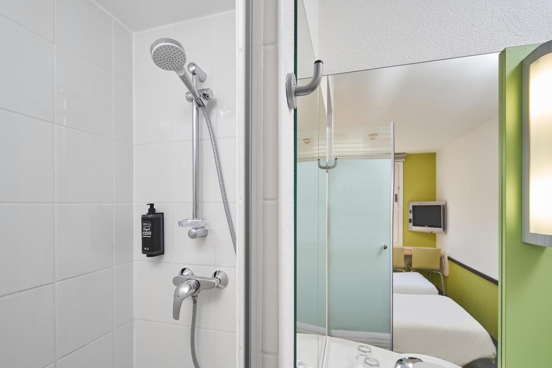 Twin - A Standard Room With Twin Beds