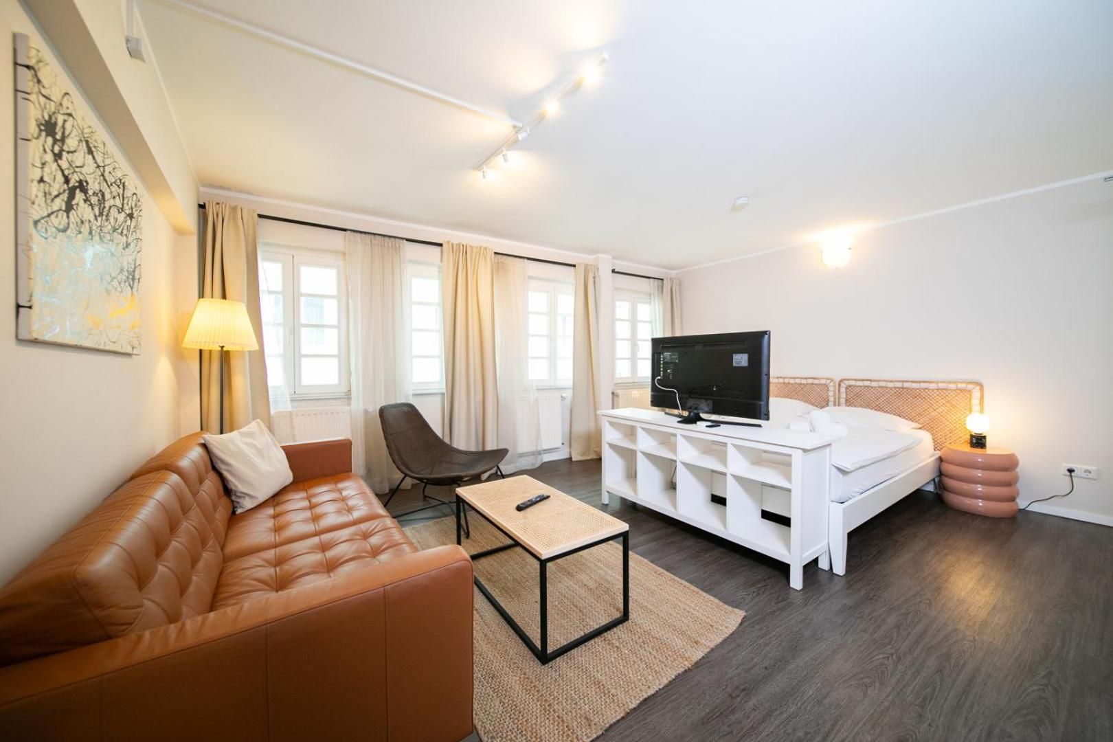 Deluxe Apartment
