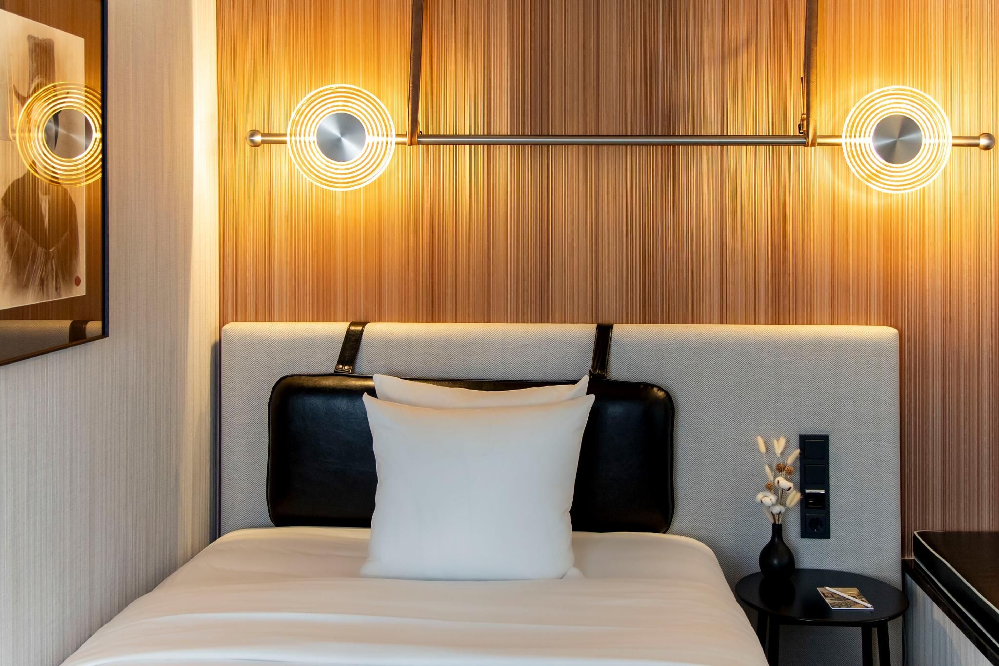 Classic Room with 1 Single Bed