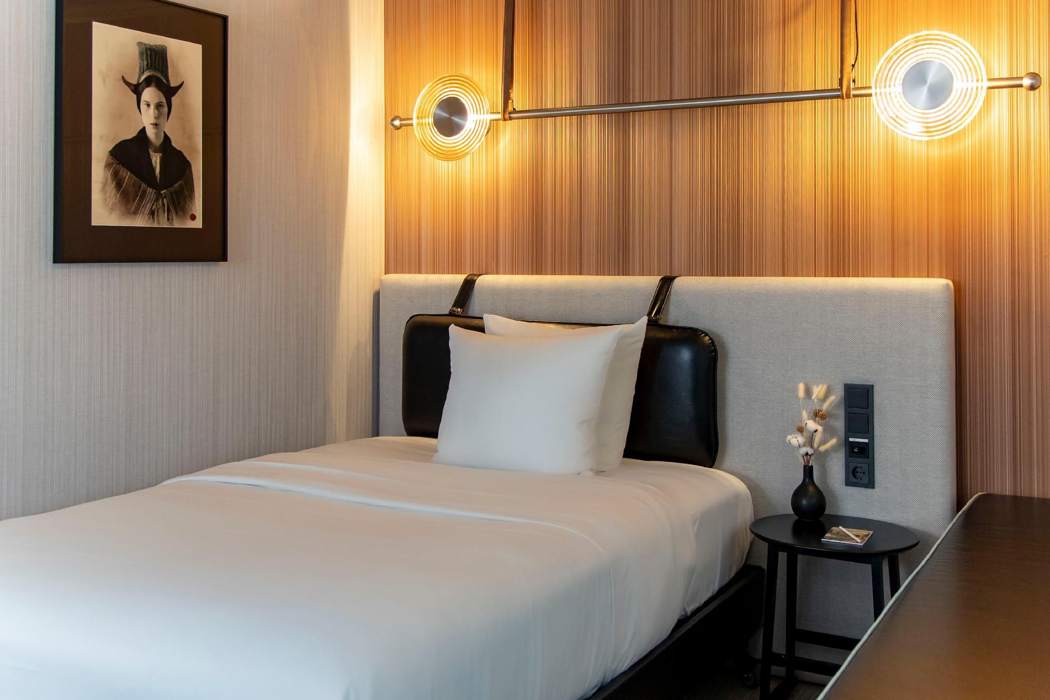 Classic Room with 1 Single Bed