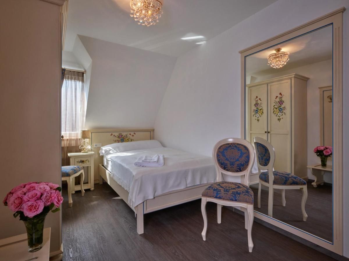 Apartment-Hotel am Rathaus Deluxe Single Room