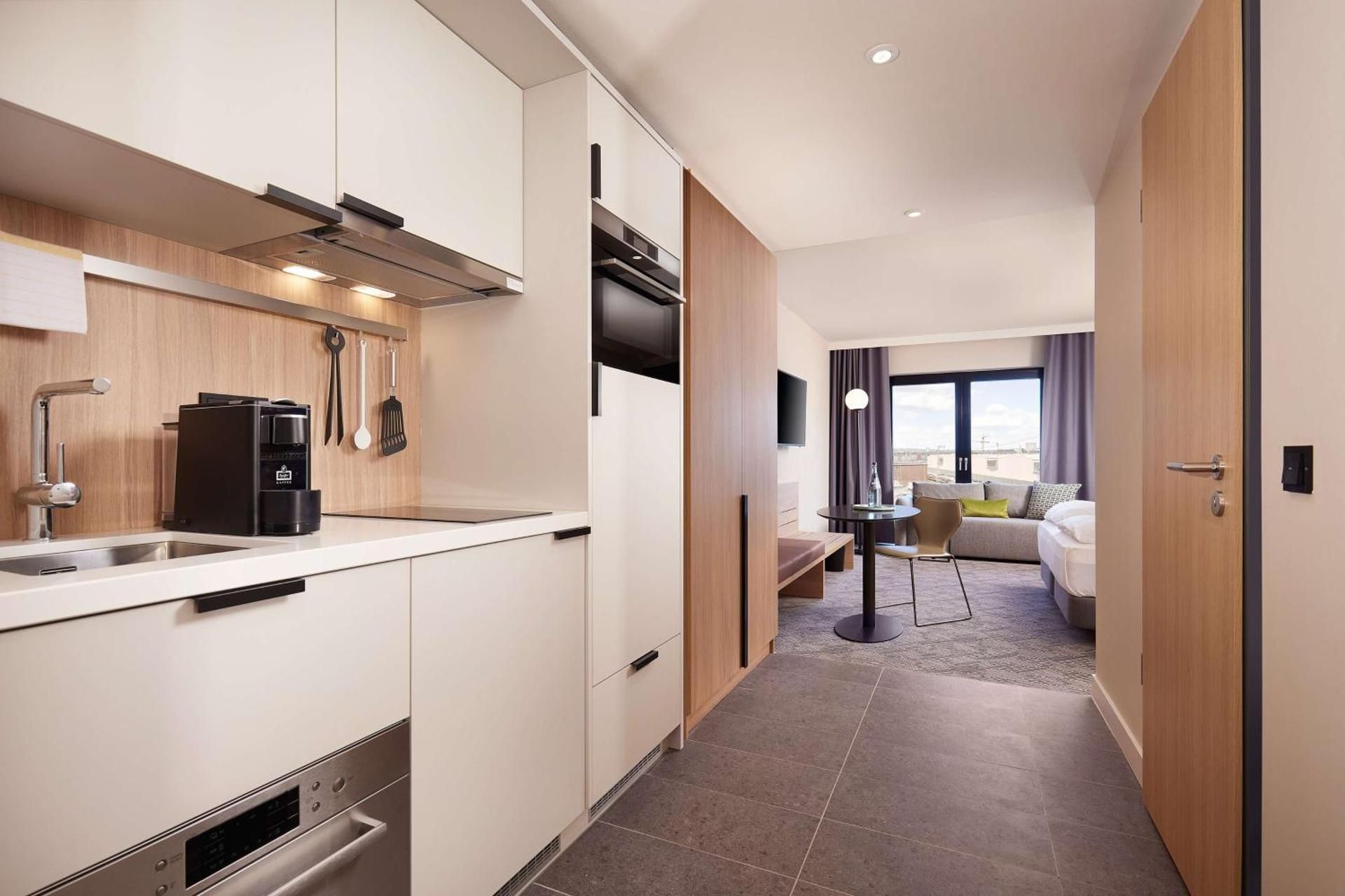 Adina Apartment Hotel Dusseldorf Studio 3