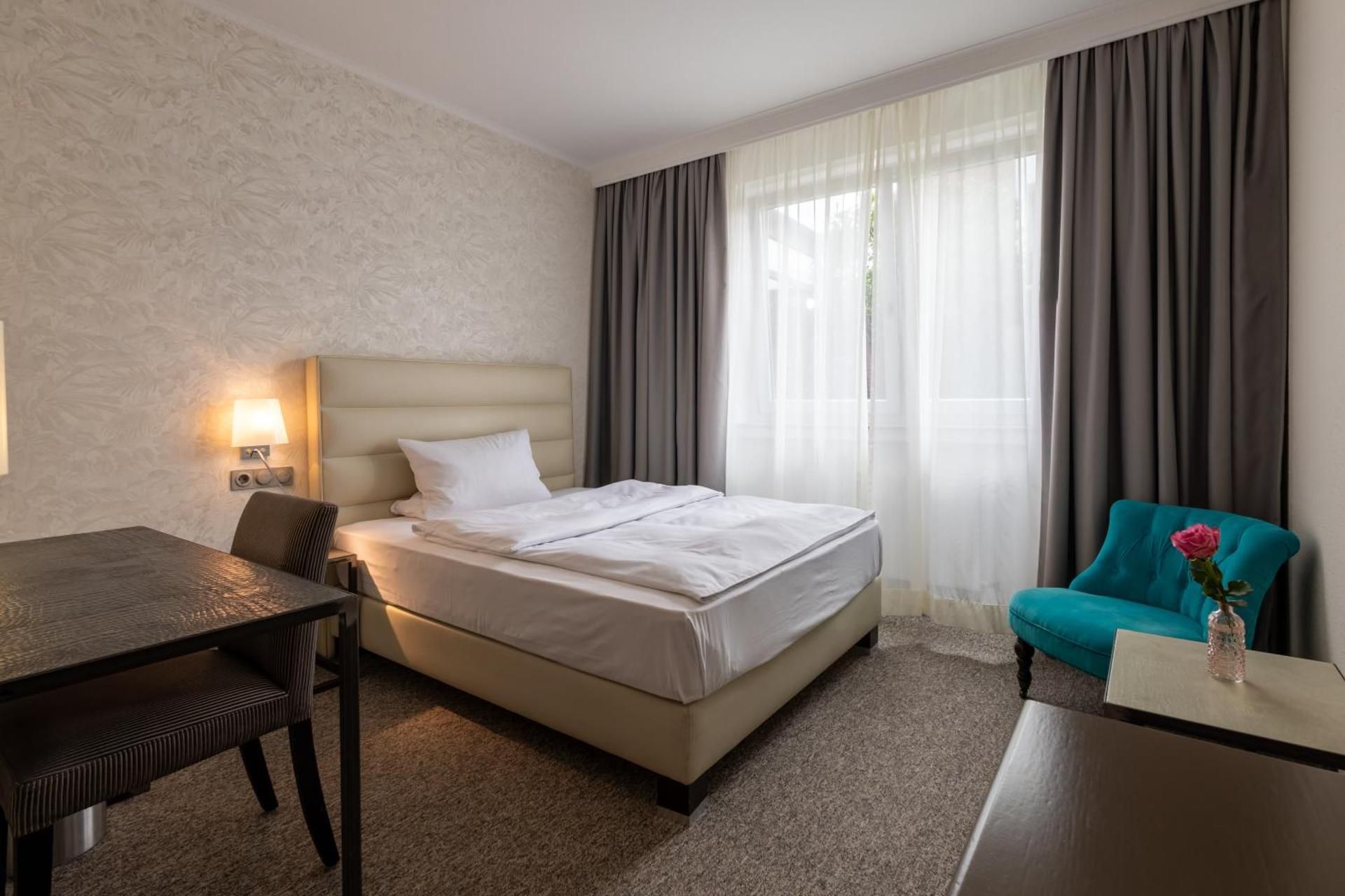 Economy Single Room