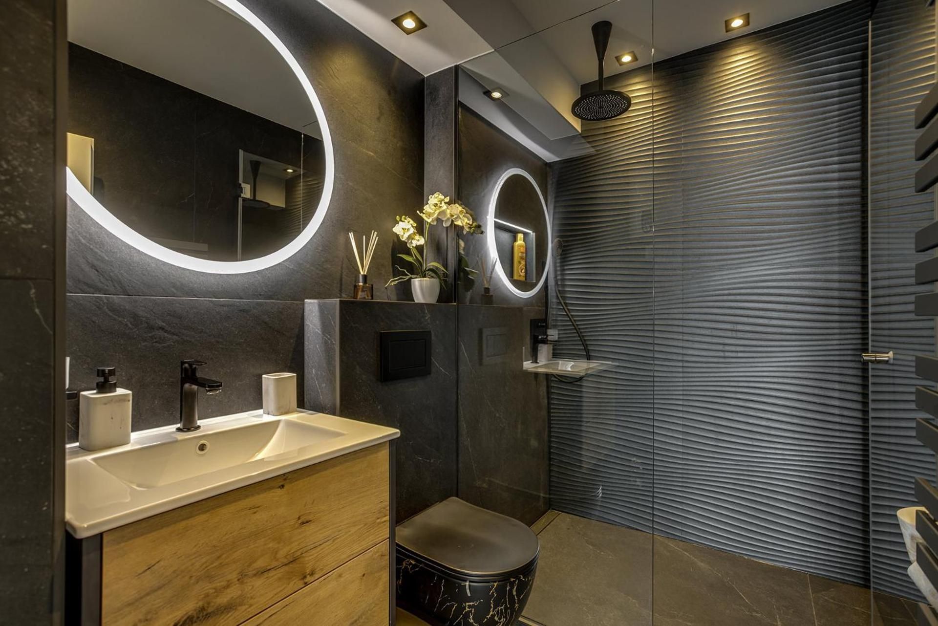 Two-Bedroom Apartment with Balcony