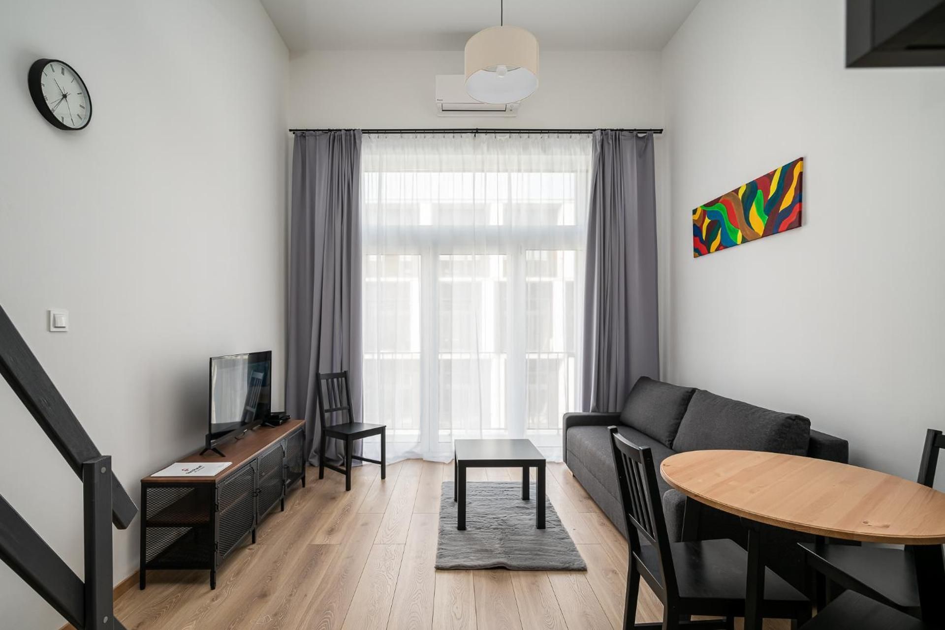 Studio Apartment