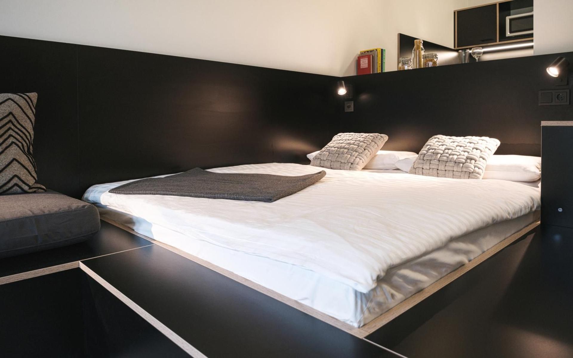 MoLiving - Design Hotel & Apartments Dusseldorf-Neuss Deluxe Double Studio