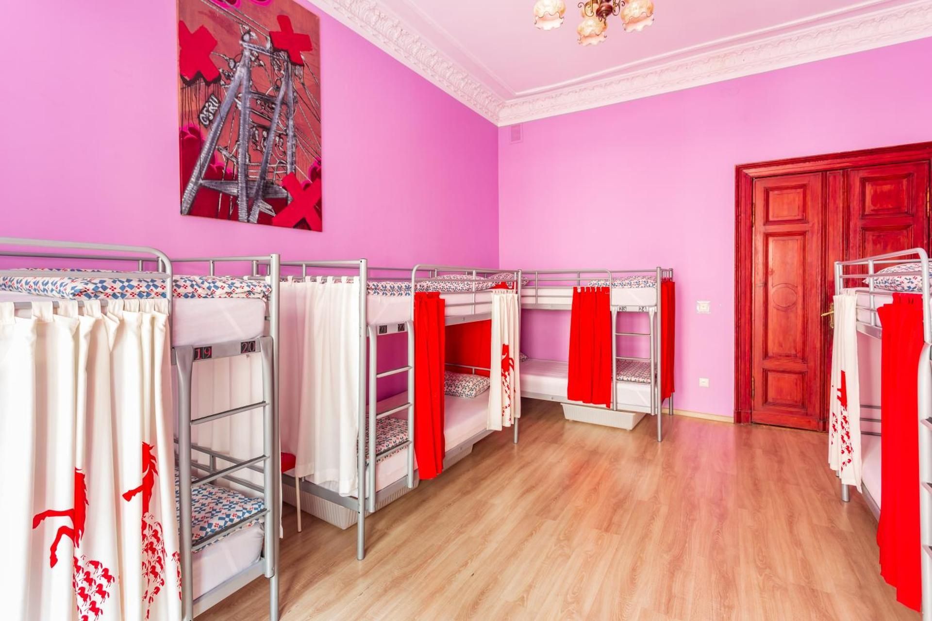 Bed in 10-Bed Mixed Dormitory Room