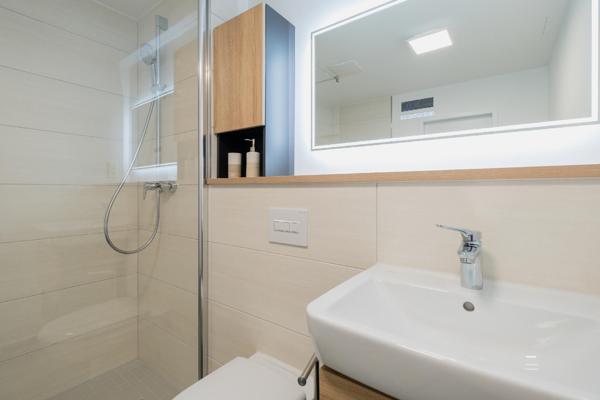Apartment-Standard-Eigenes Badezimmer