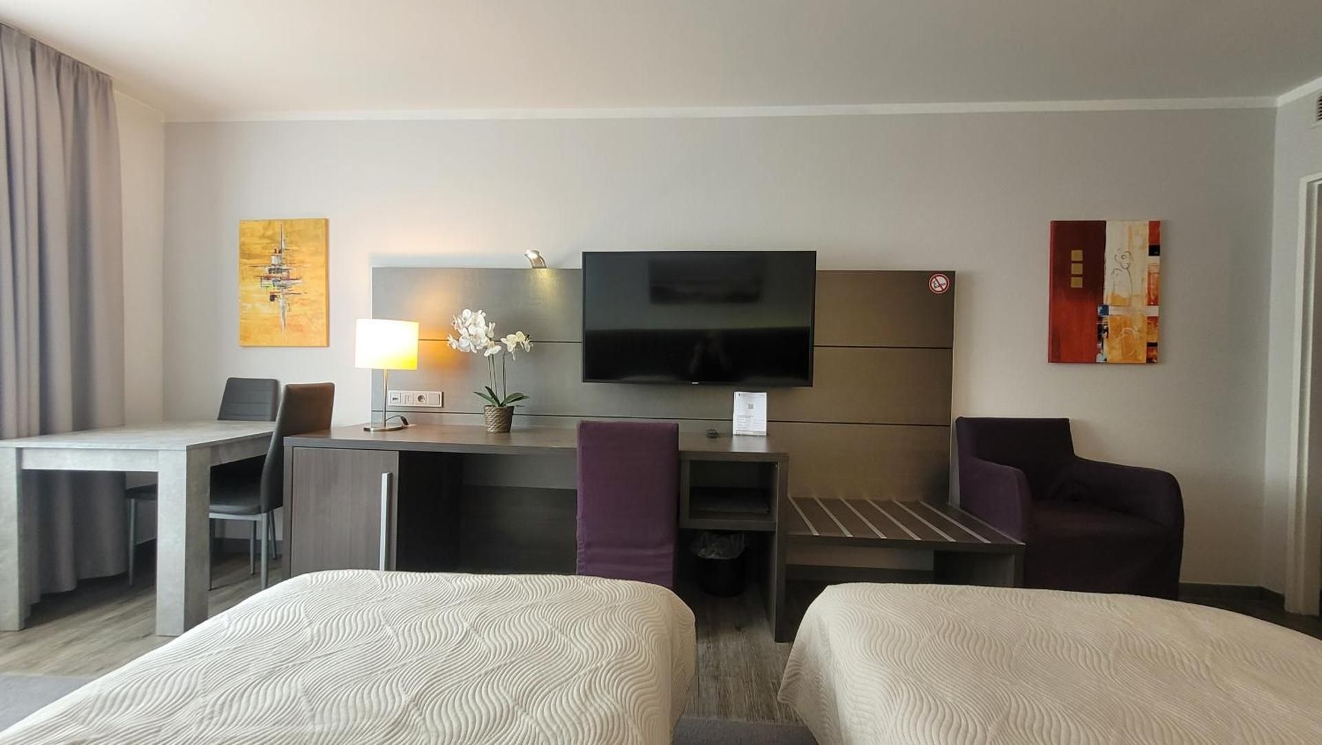 One-Bedroom Family Apartment