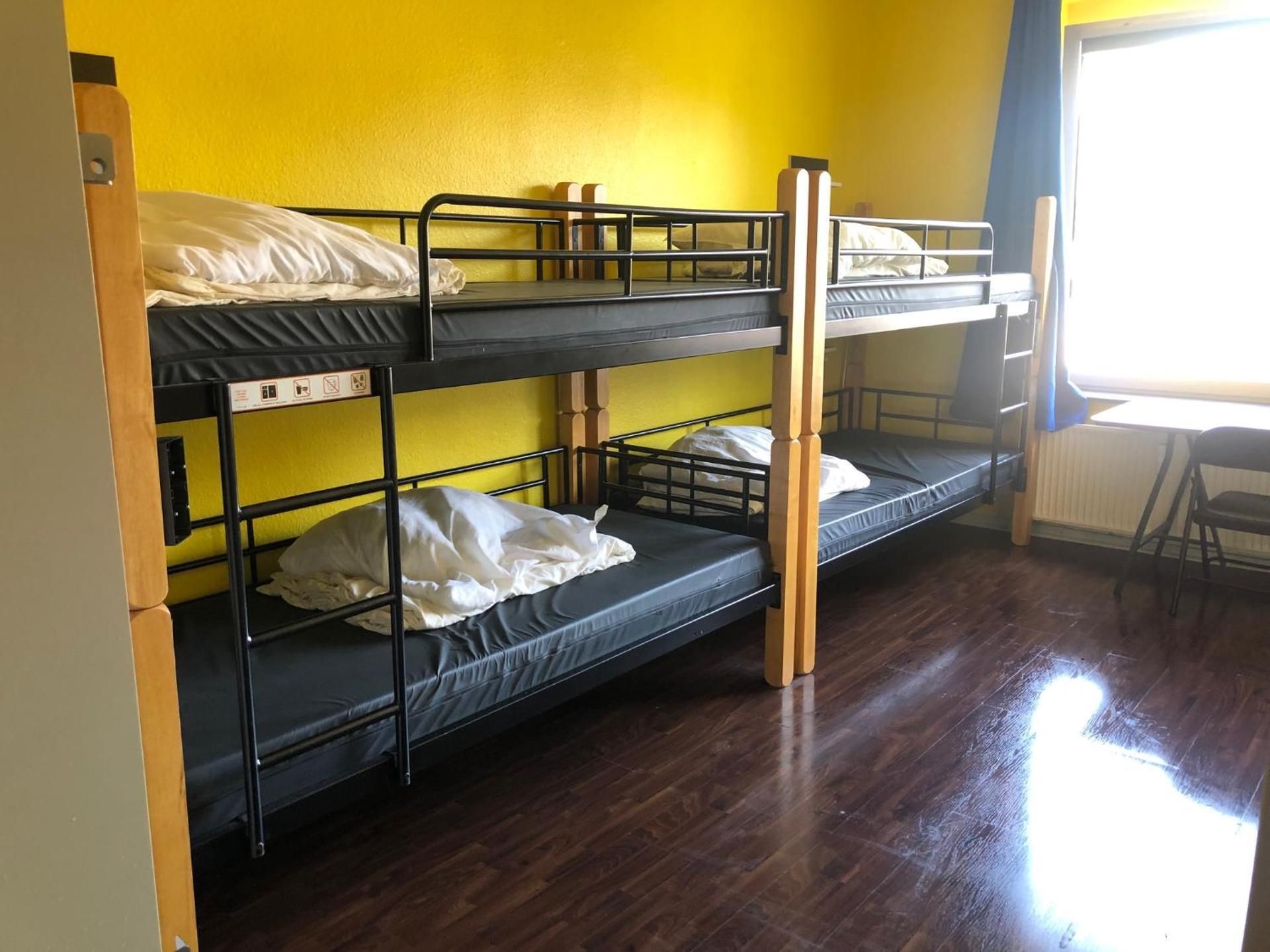 Bed in 6-Bed Dormitory Room (mixed)