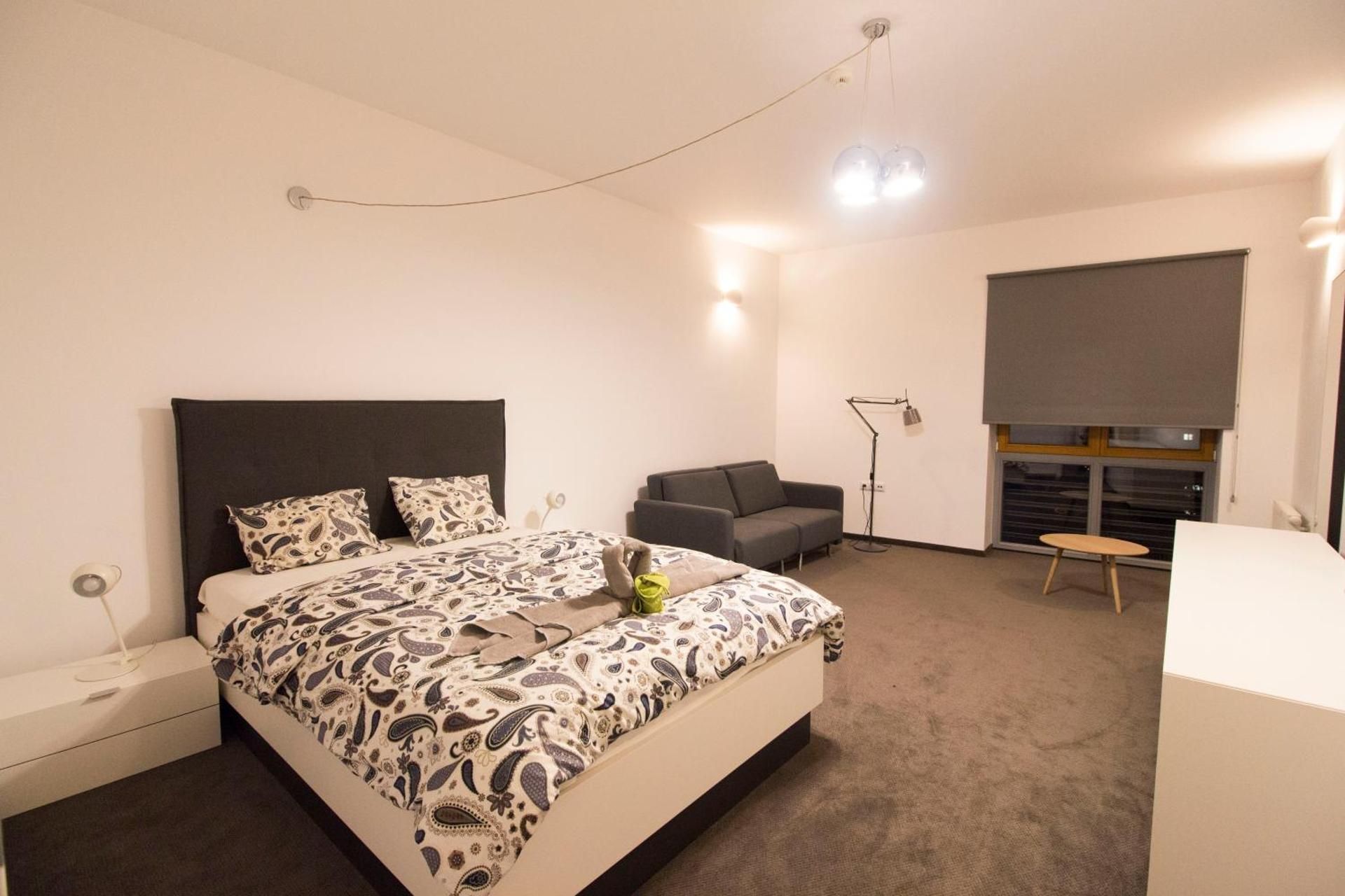 Apartment - Split Level