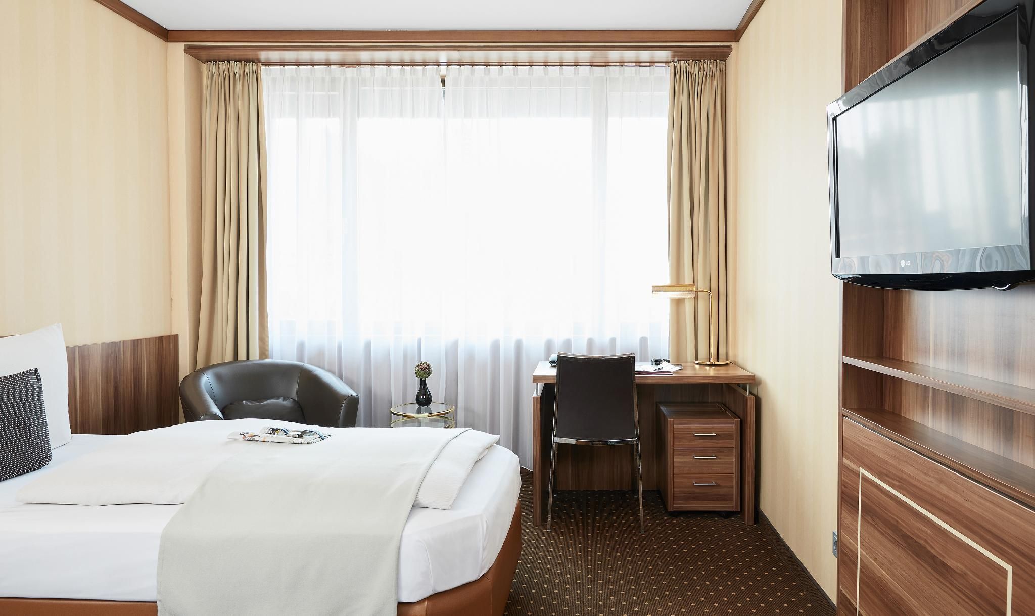Business Single Room
