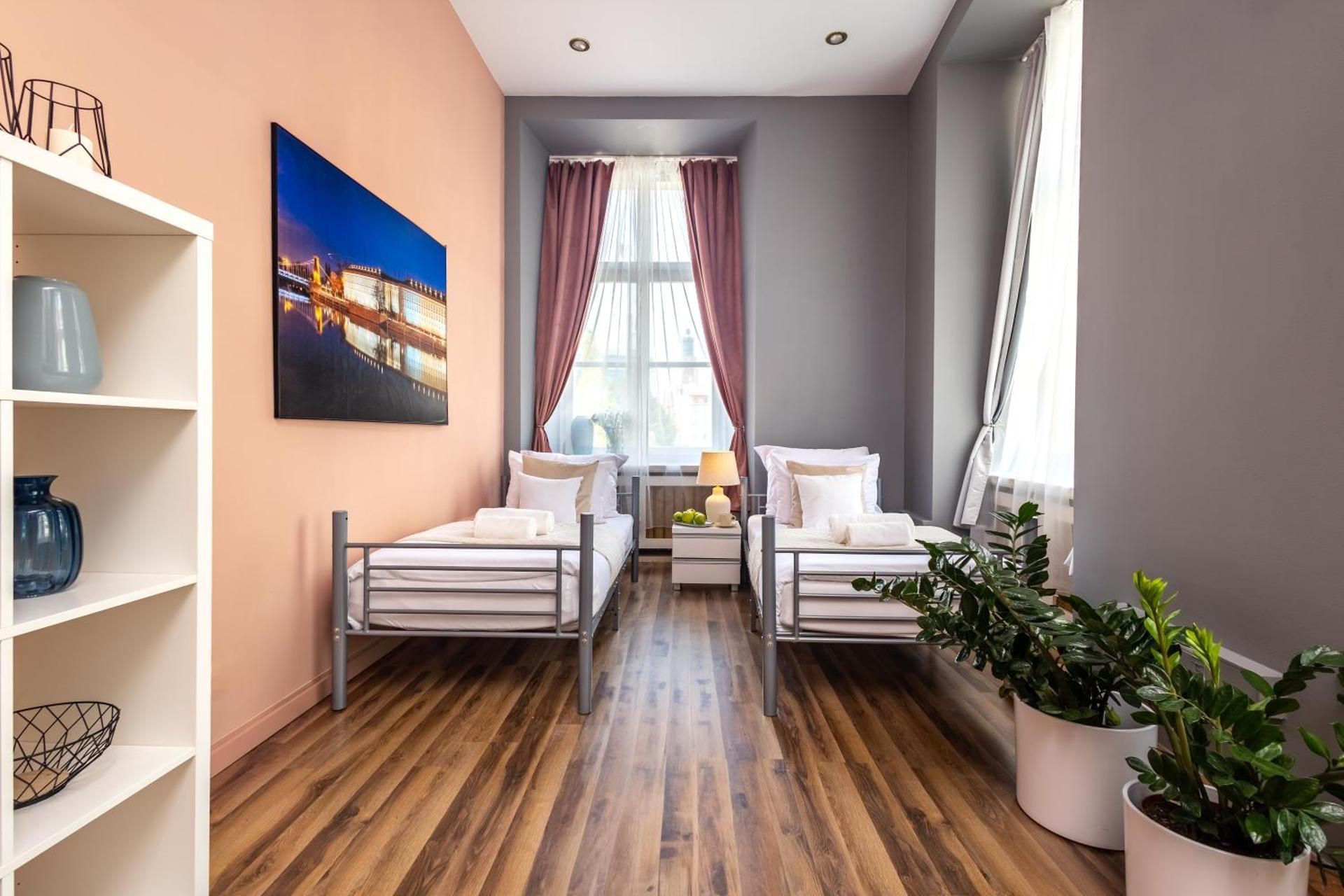 Twin Room with Shared Bathroom