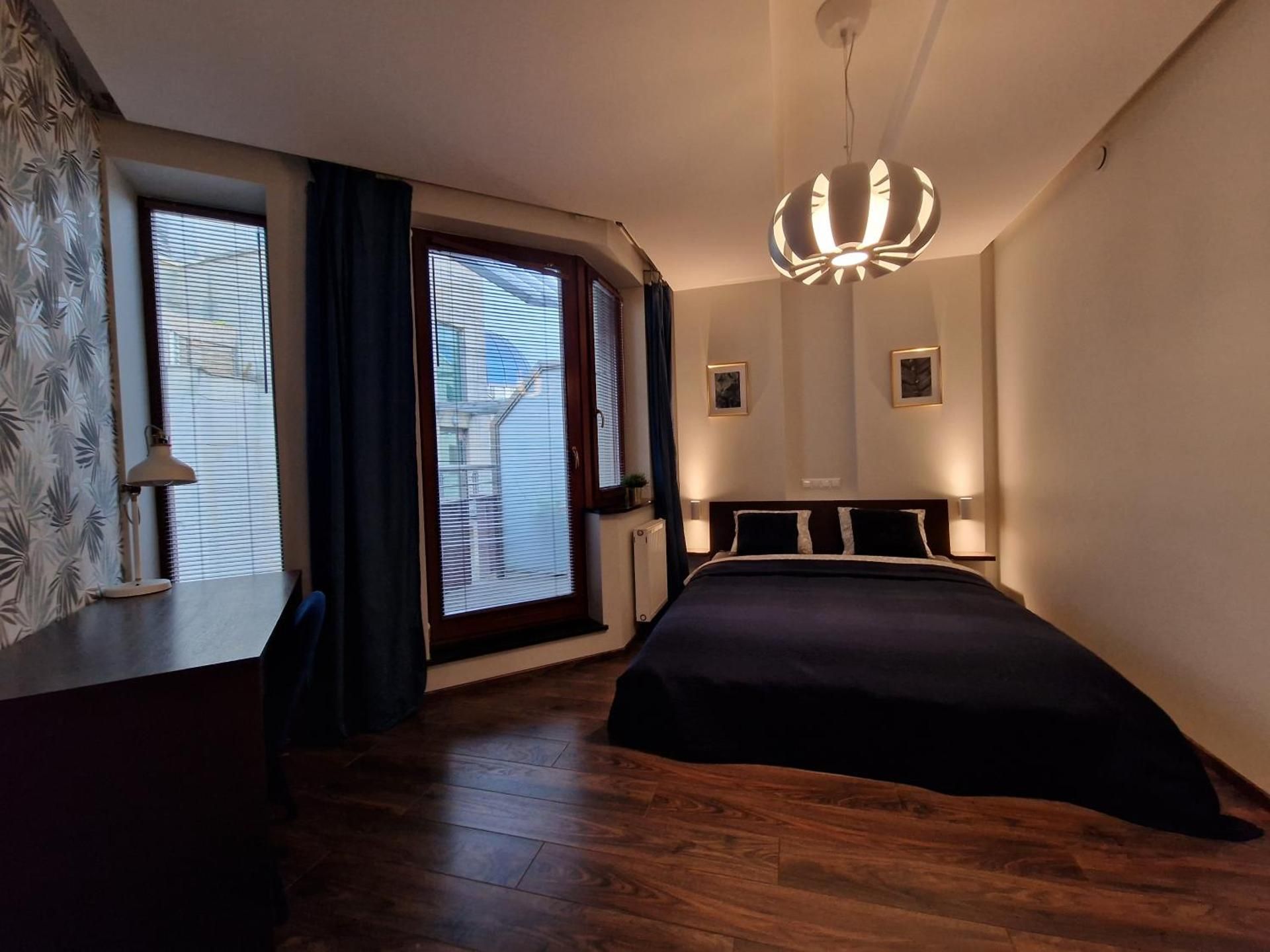 One-Bedroom Premier Apartment