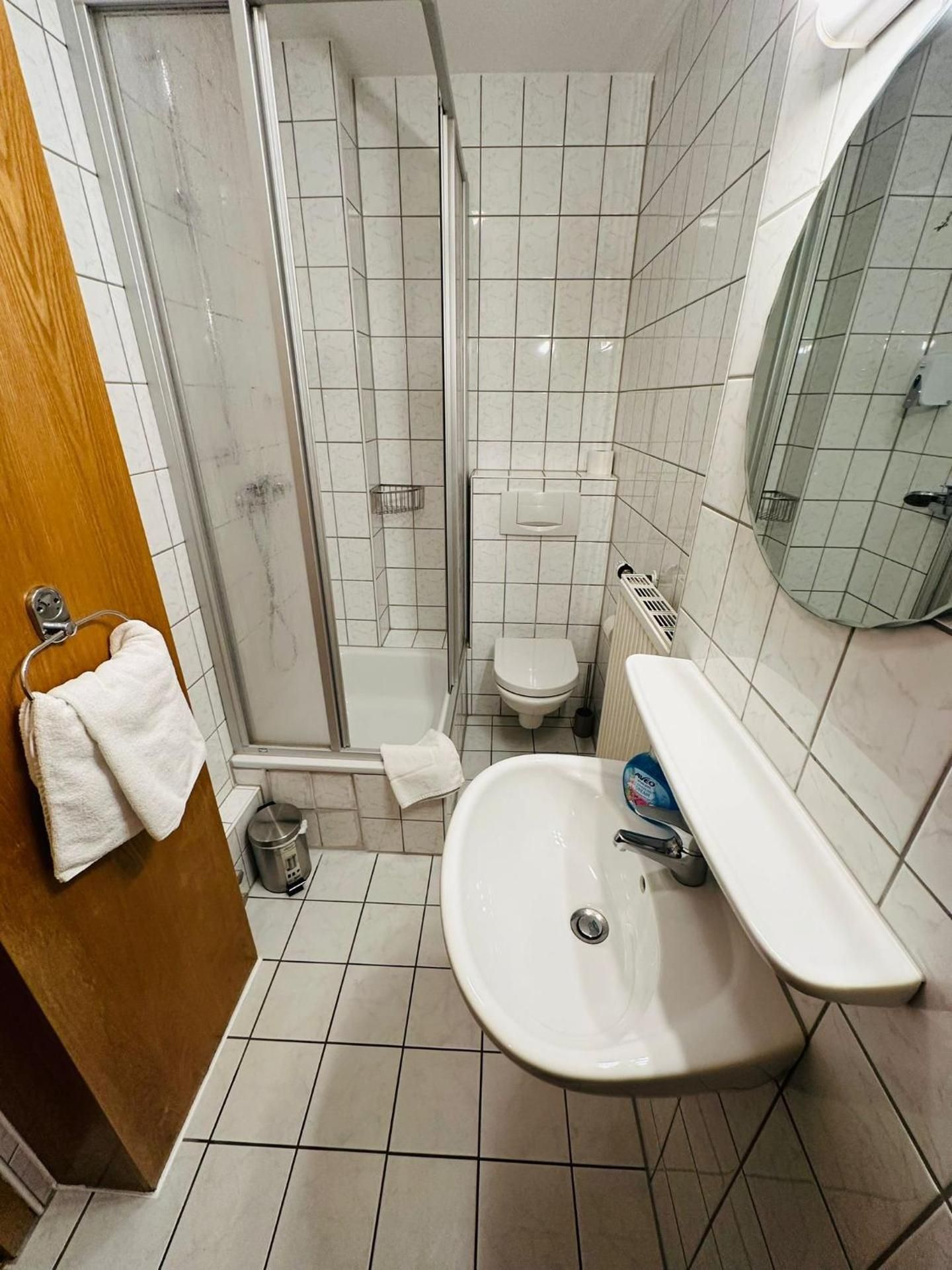 Single Room with Shower