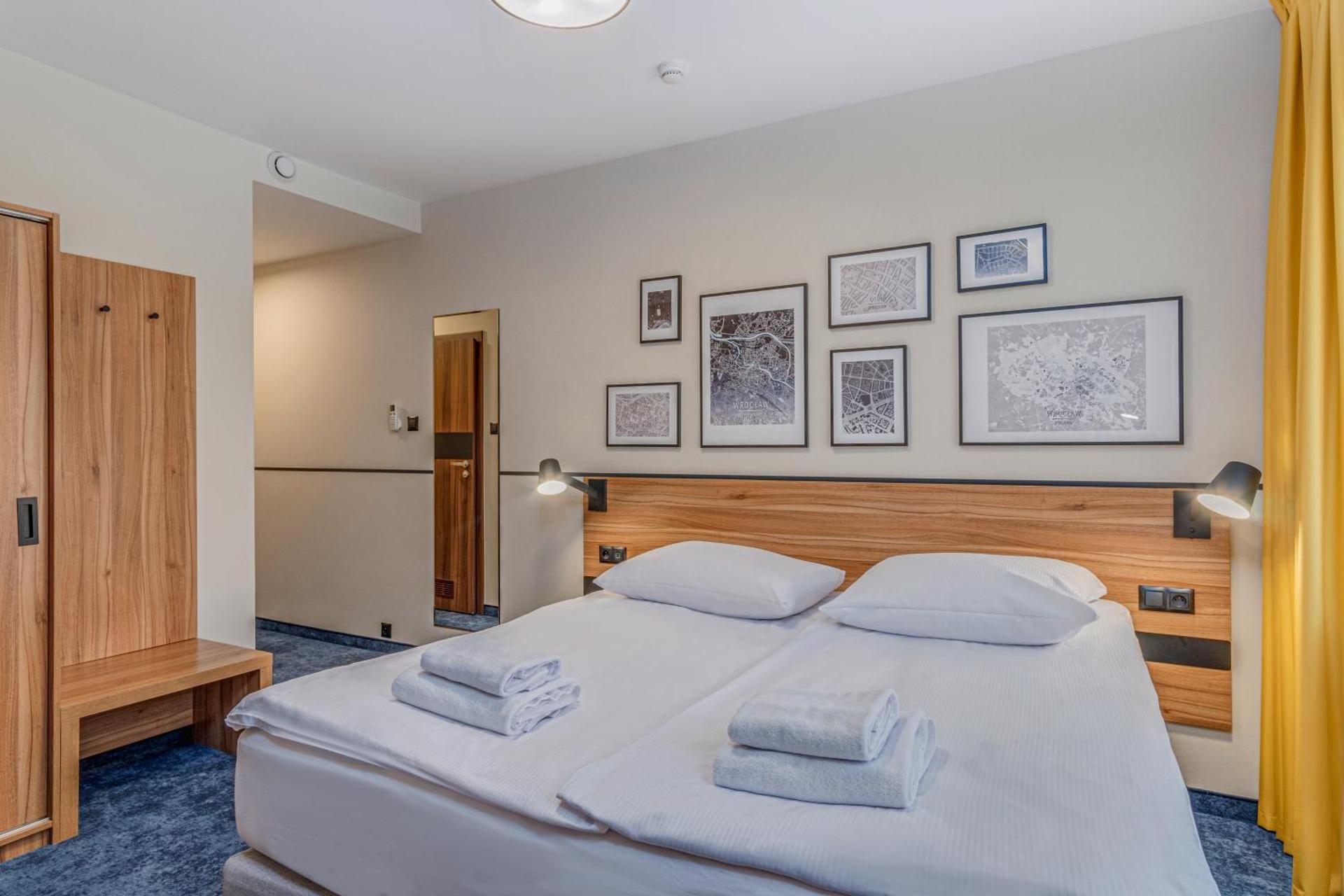 Standard Room - 1 Double Bed