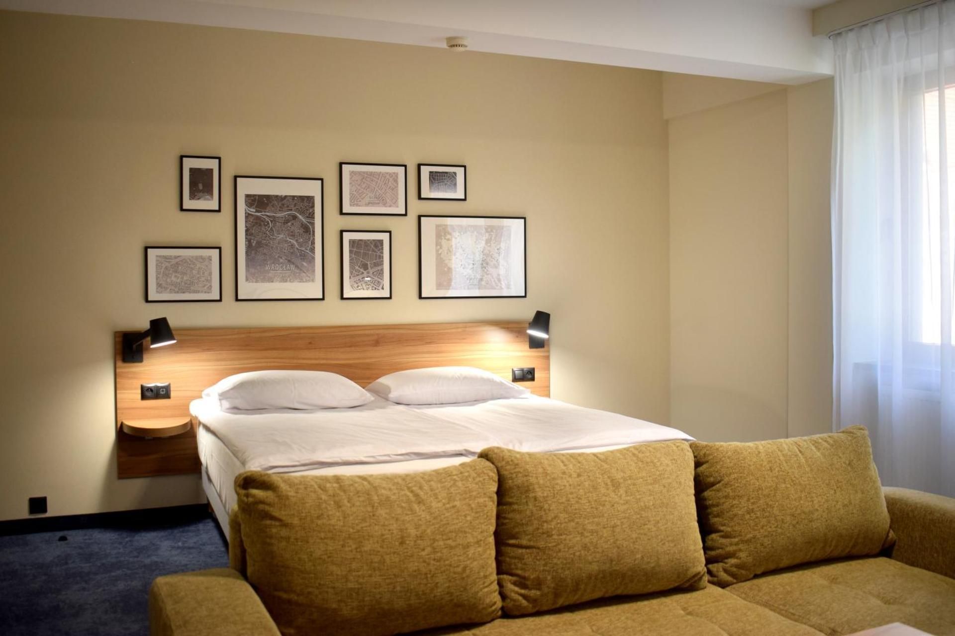 Suite With King Bed And Sofa