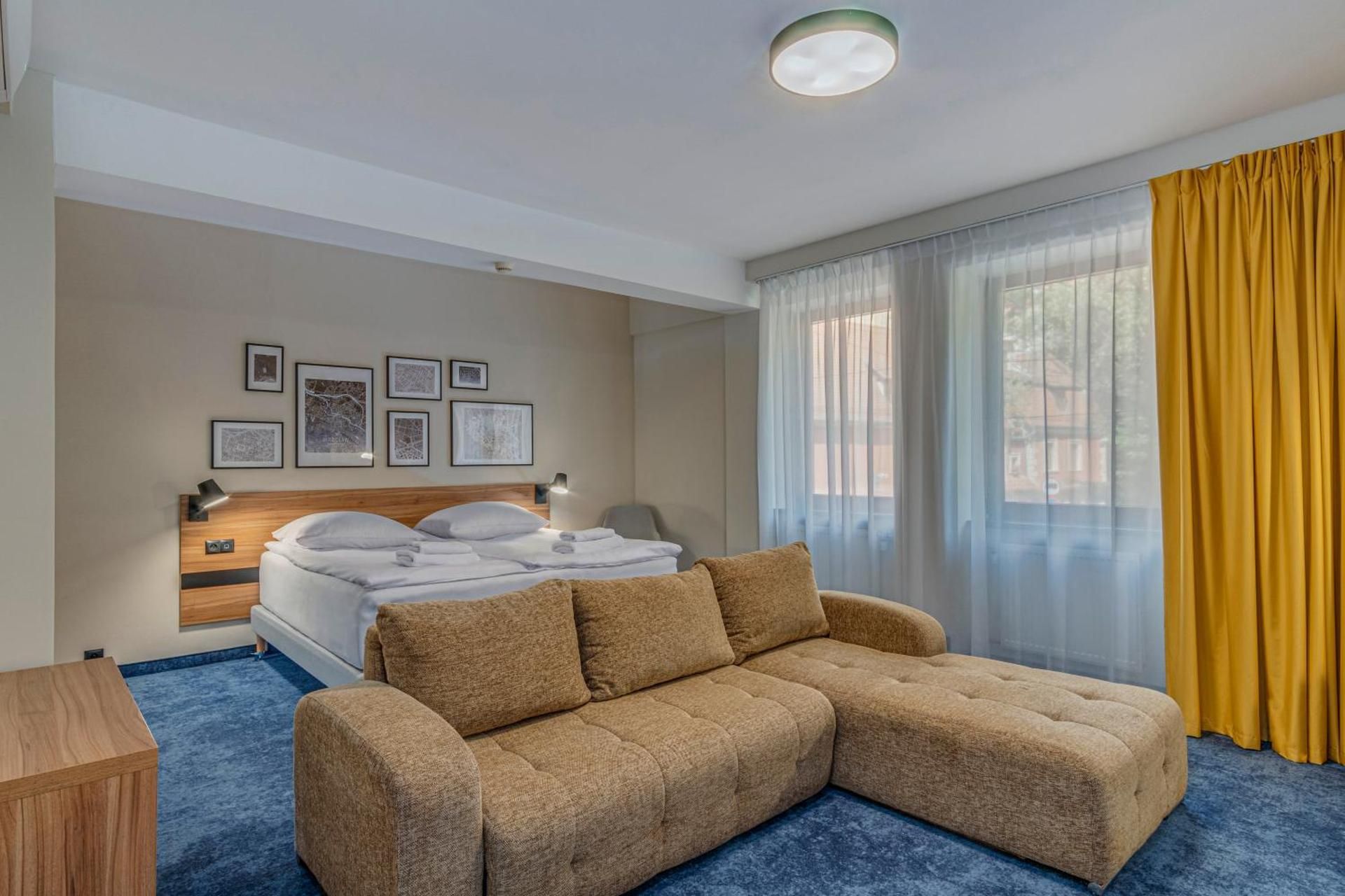 Suite With King Bed And Sofa