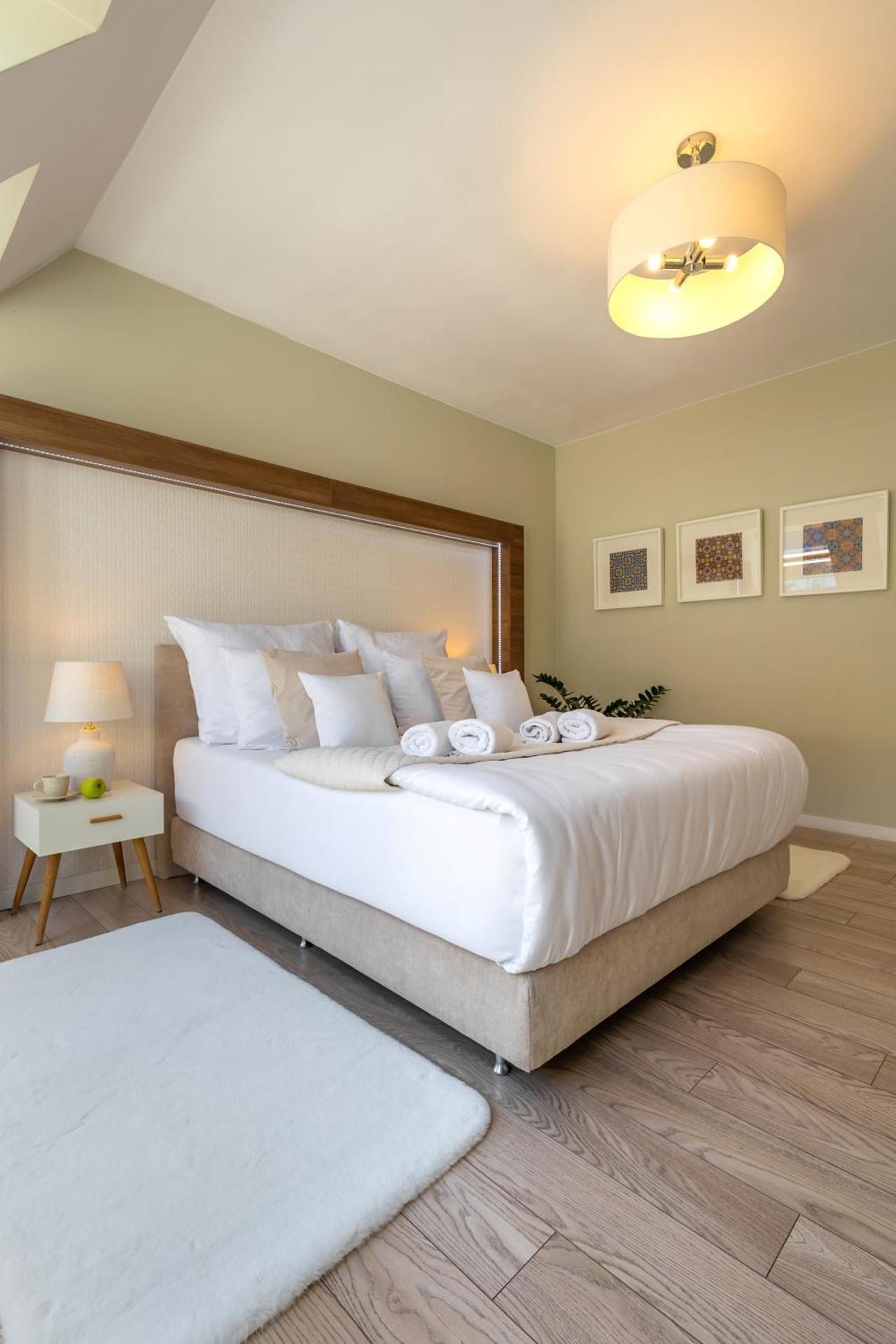 Standard Apartment