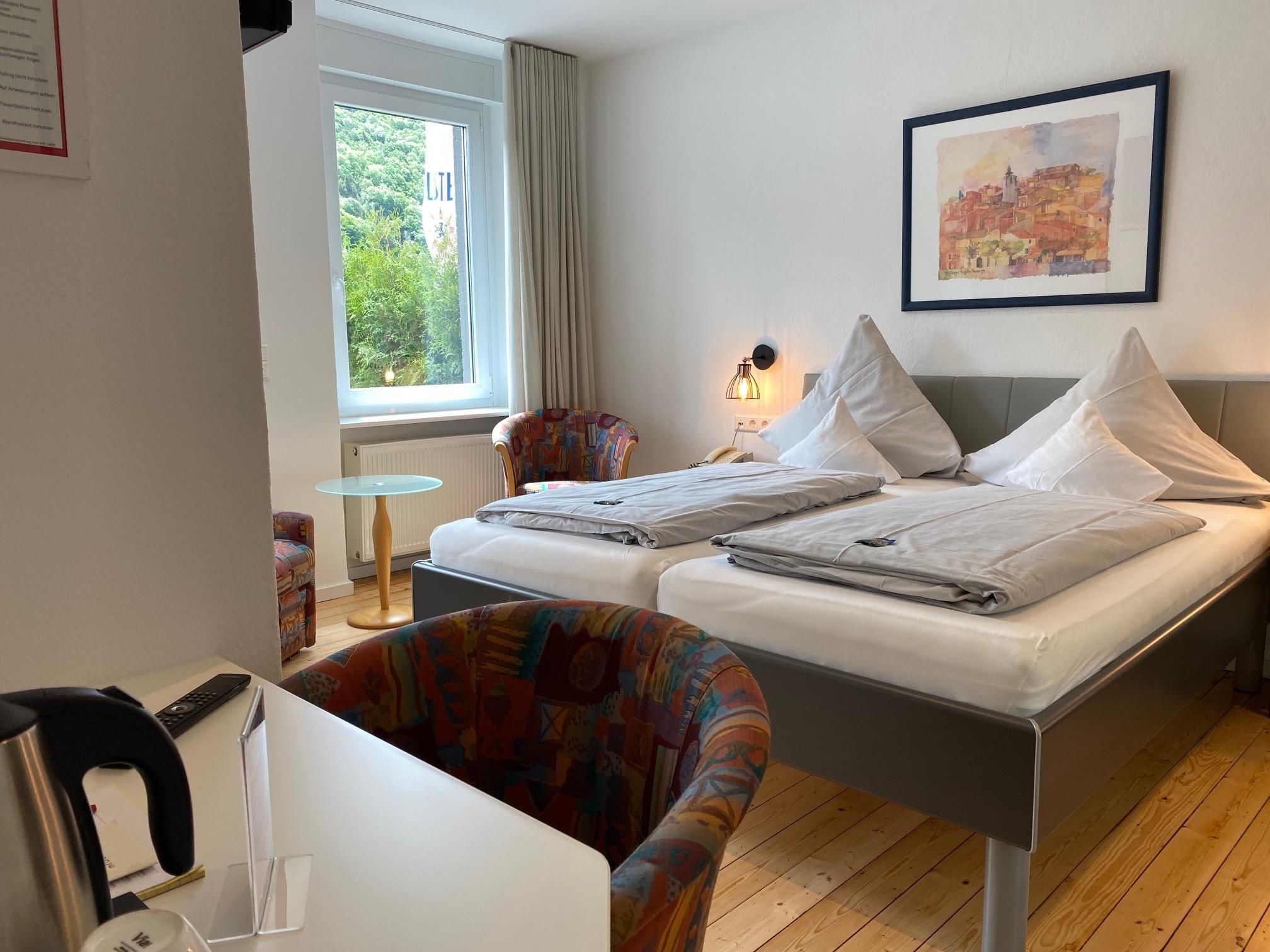 Doppelzimmer-Klassisch-Ensuite-Blick auf die Landschaft
