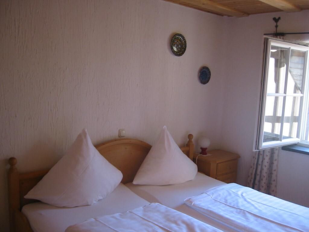 Ferienhaus-Apartment-Ensuite Dusche-Stadtblick